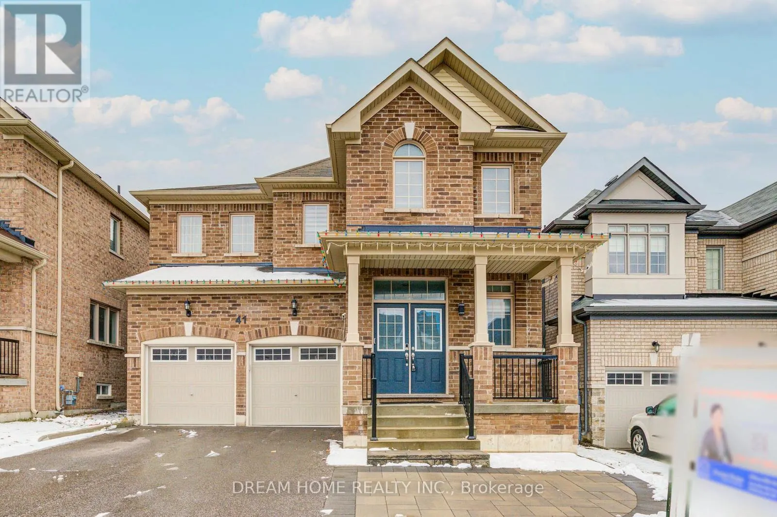 41 MYNDEN WAY