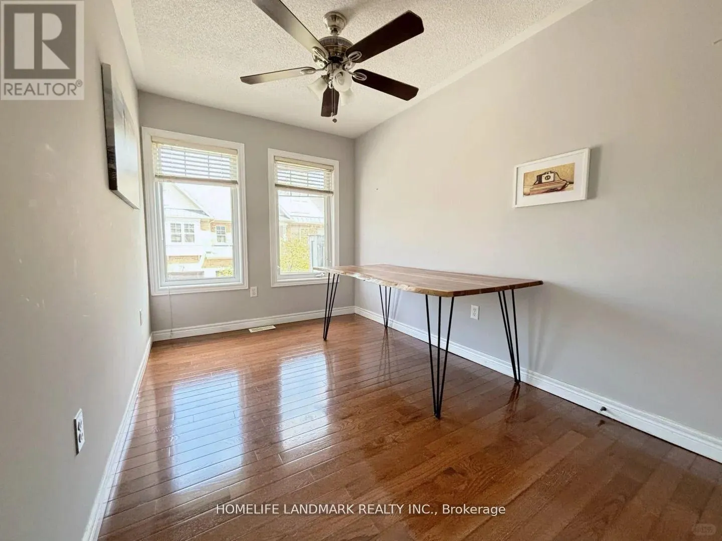 6 LATITUDE LANE