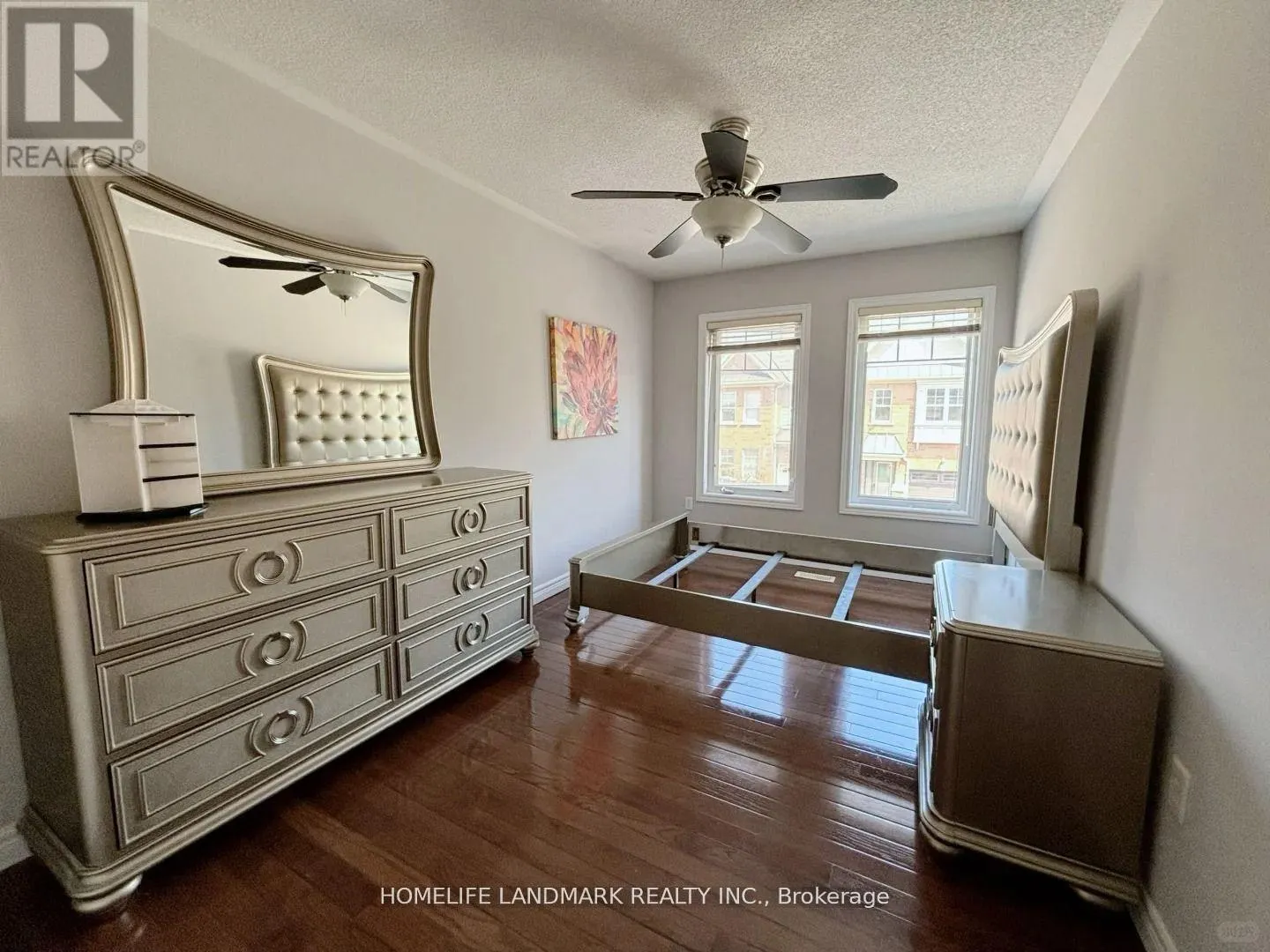 6 LATITUDE LANE