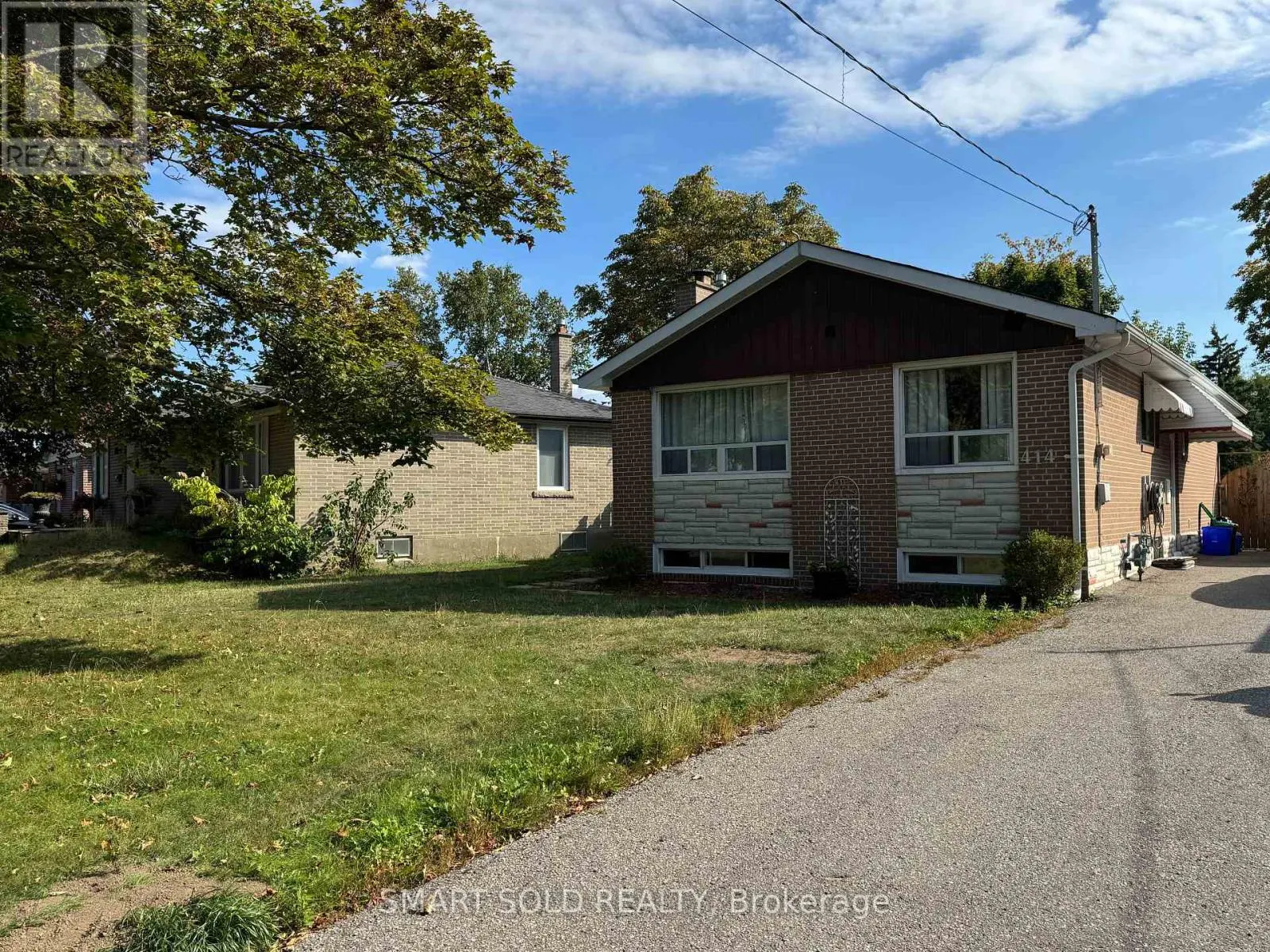 LOWER LEVEL - 414 TAYLOR MILLS DRIVE N