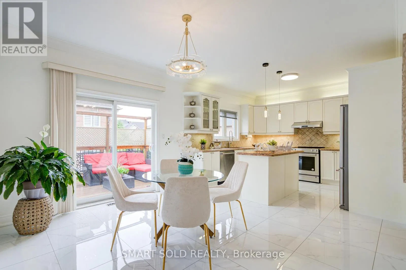 78 FOXWOOD ROAD