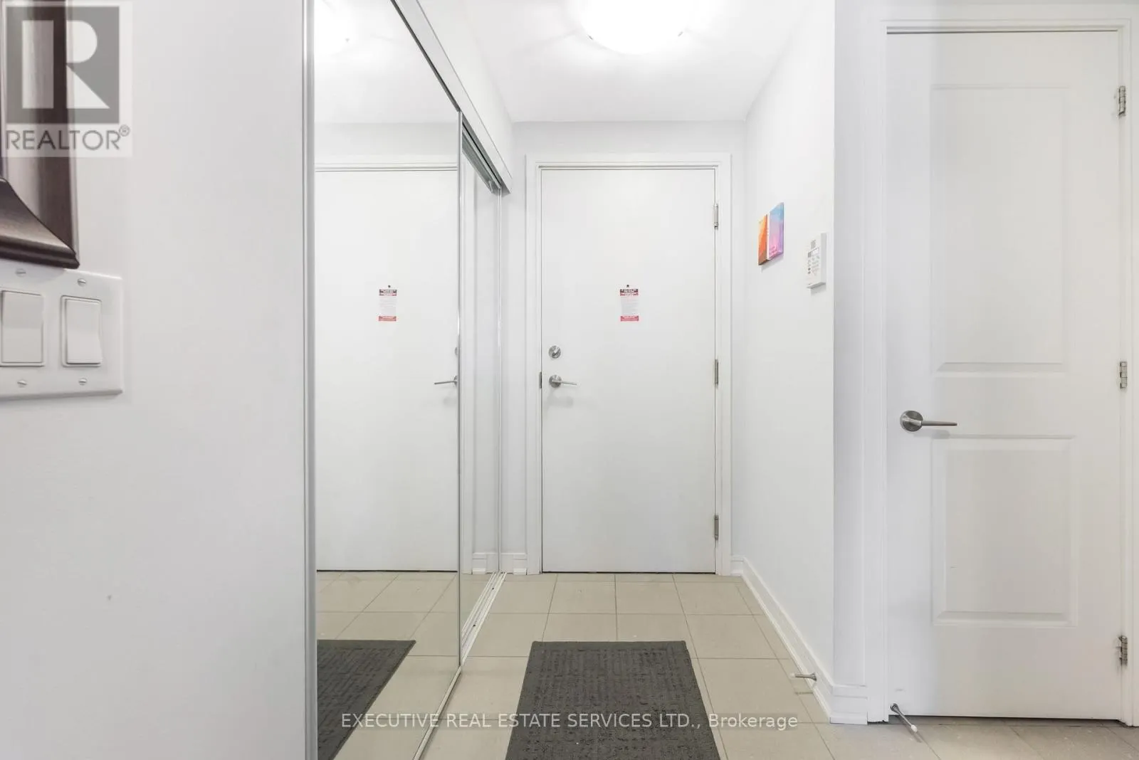 #608 - 9191 YONGE STREET SW