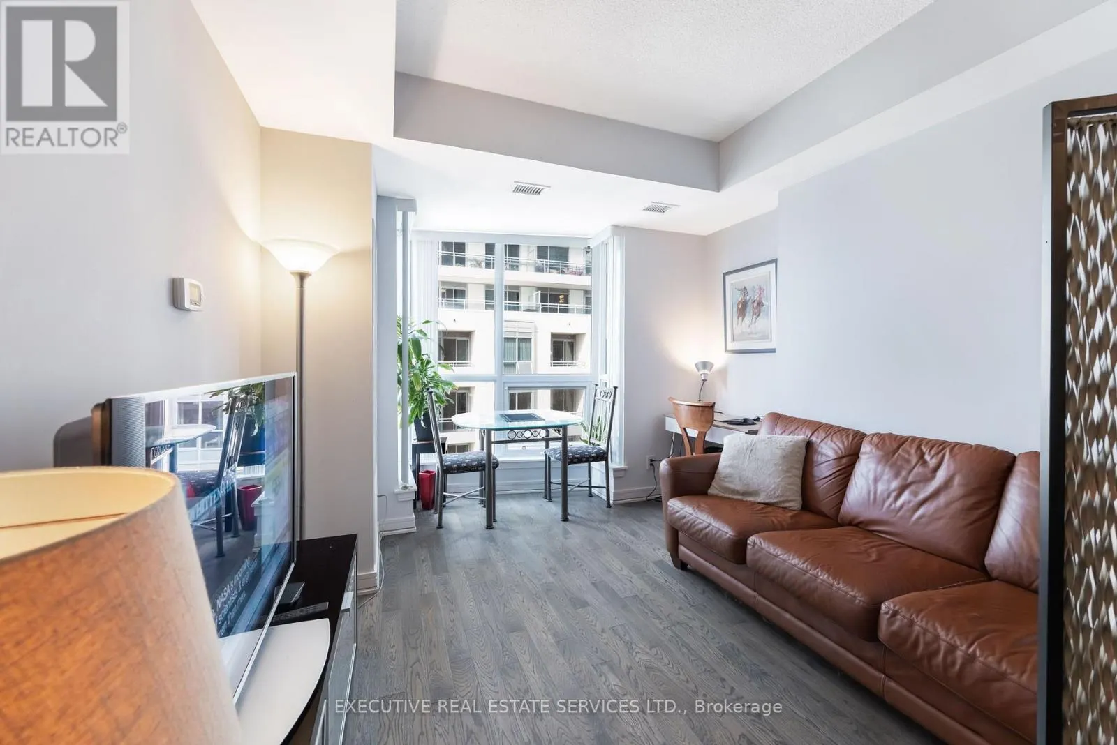 #608 - 9191 YONGE STREET SW