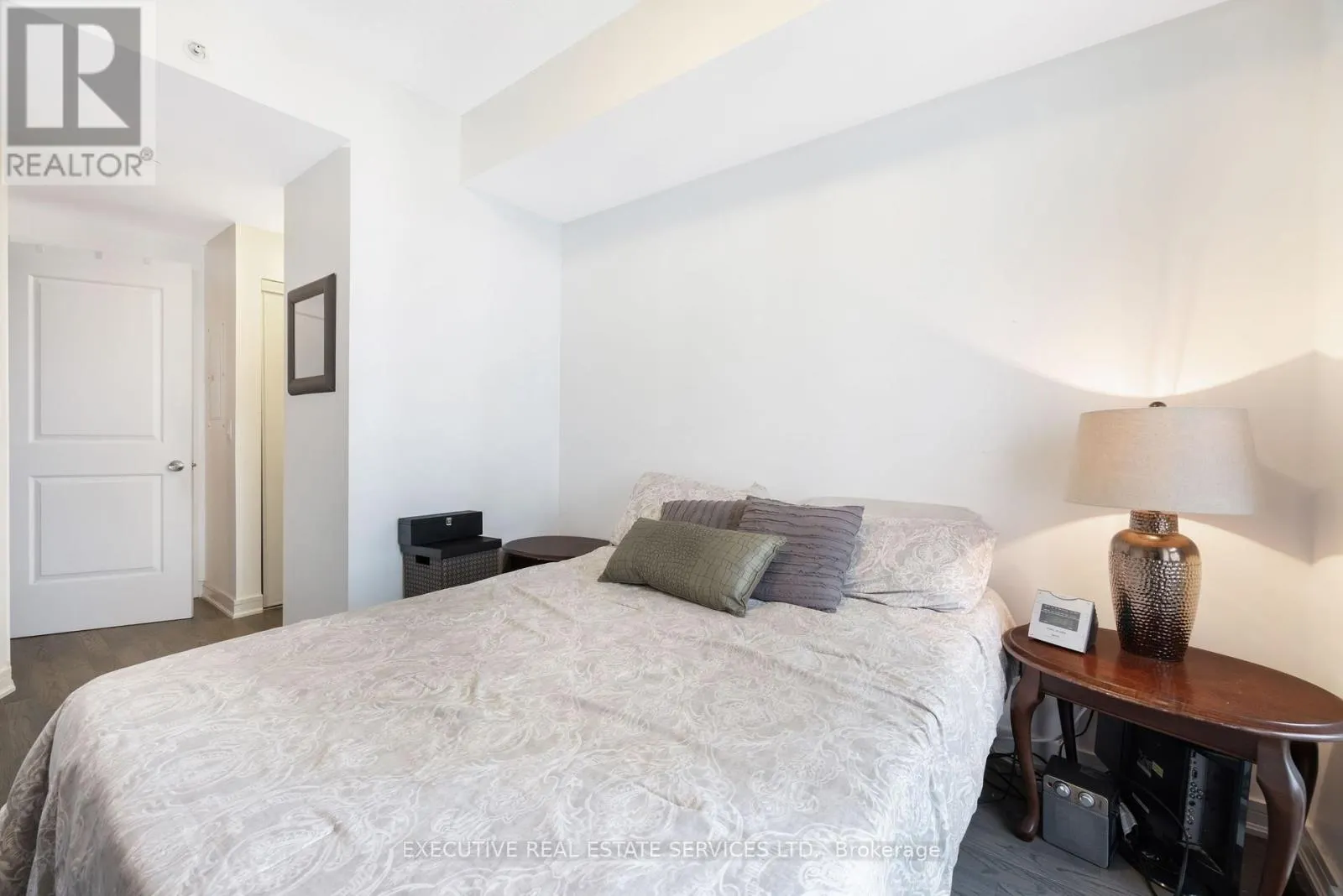 #608 - 9191 YONGE STREET SW