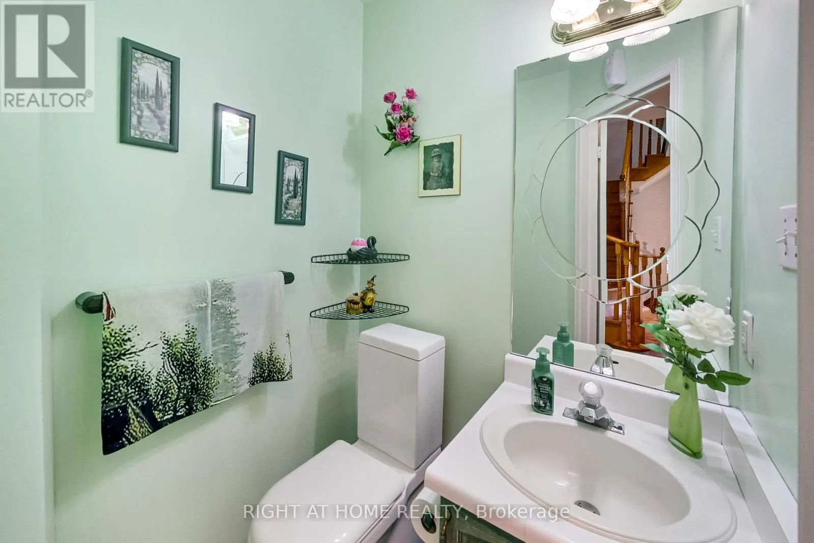 28 FOXTAIL RIDGE