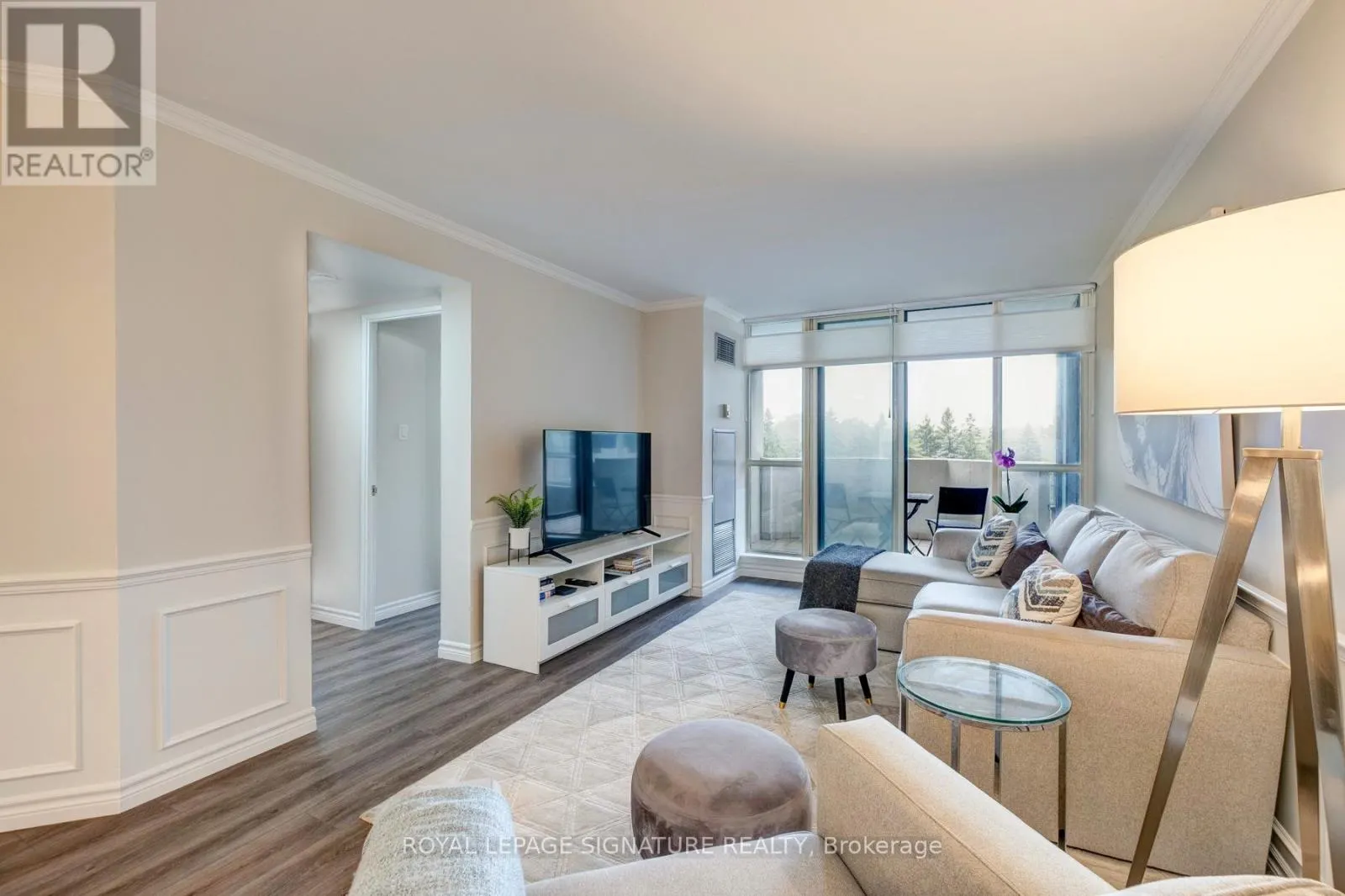 422 - 25 AUSTIN DRIVE