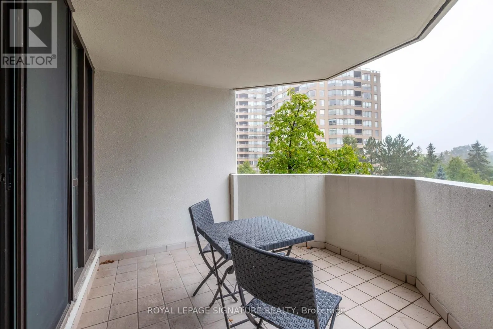422 - 25 AUSTIN DRIVE