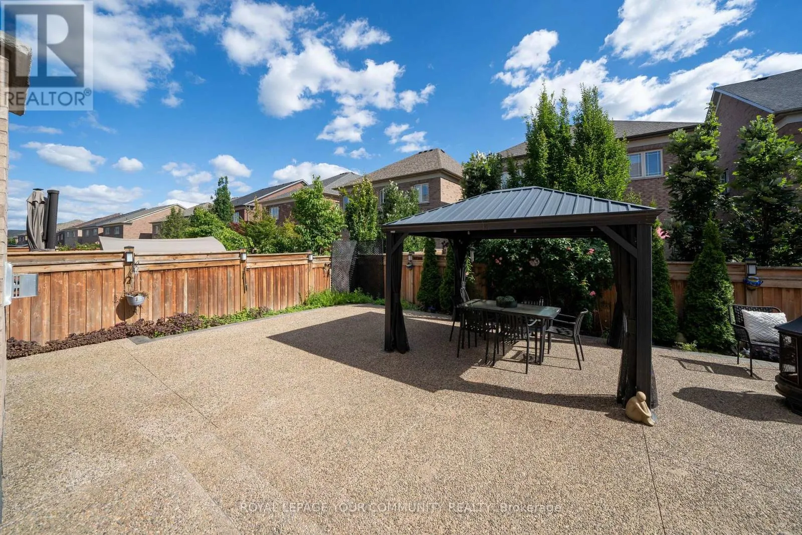61 ROSS VENNARE CRESCENT