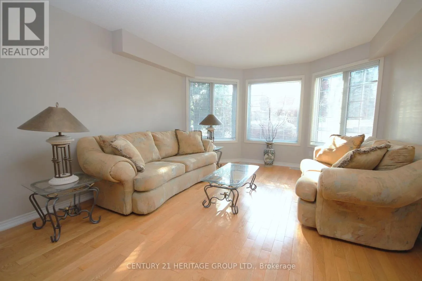 306 SIMCOE ROAD