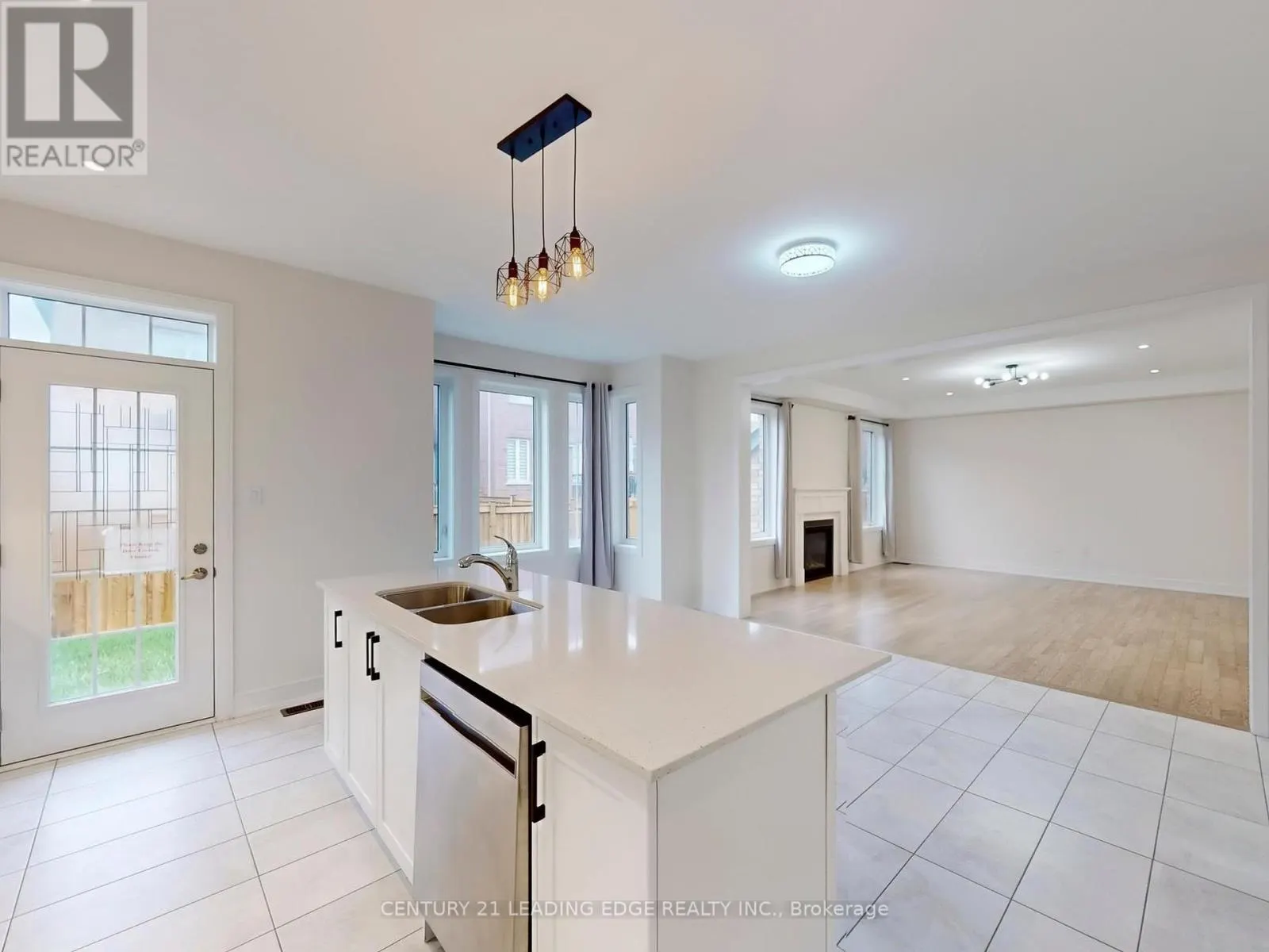 143 KENNETH ROGERS CRESCENT