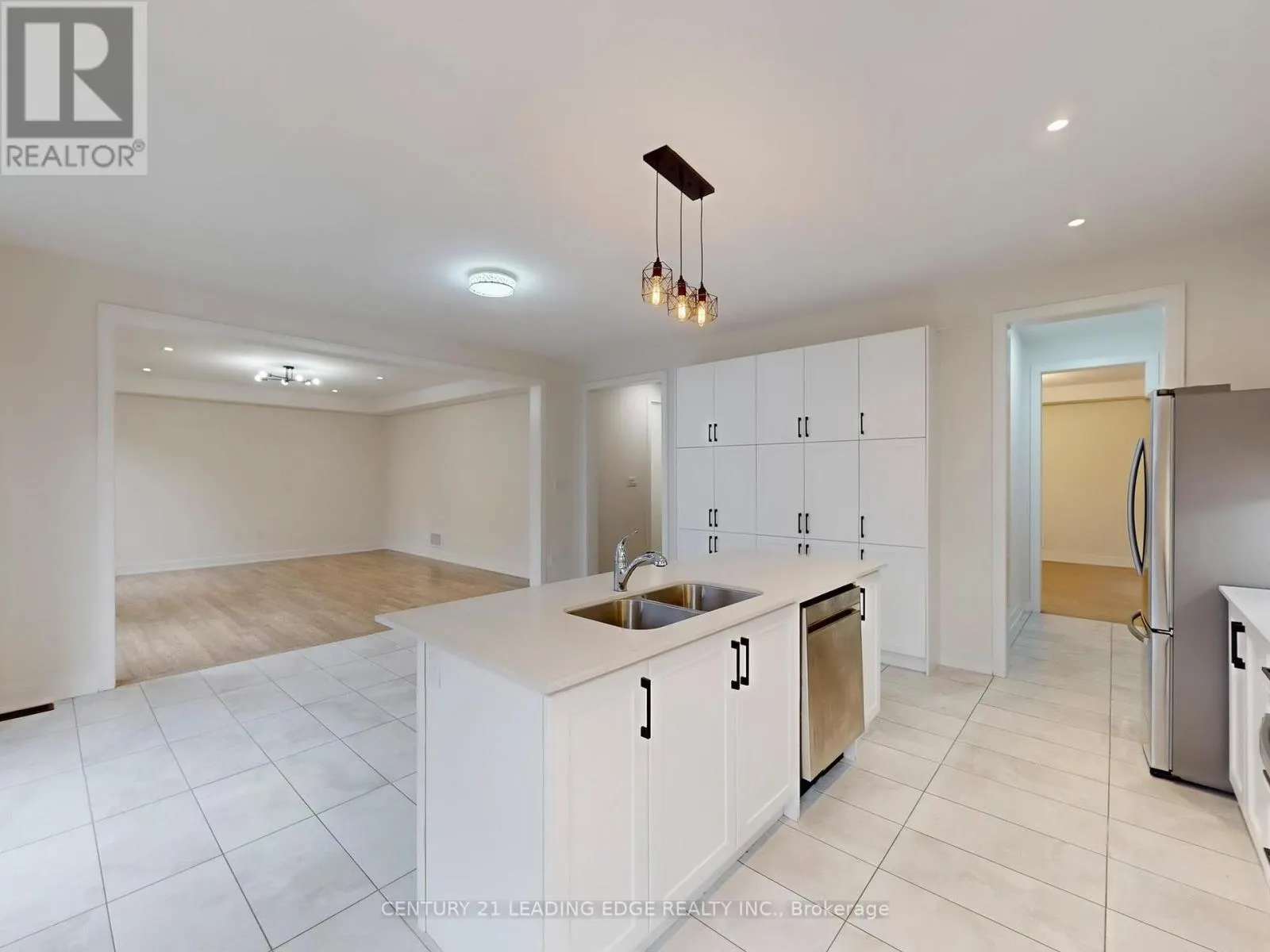 143 KENNETH ROGERS CRESCENT
