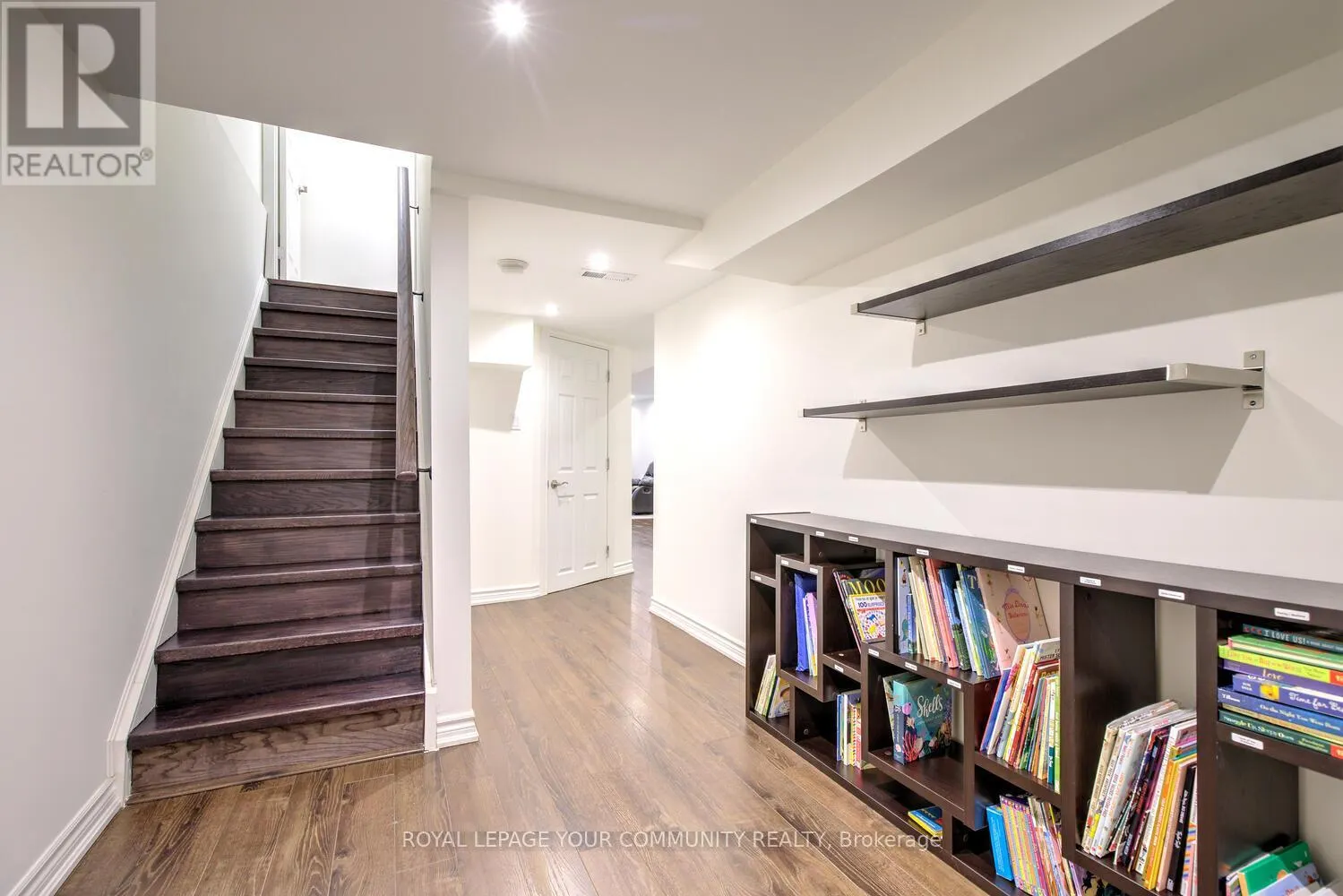 45 CATALPA CRESCENT