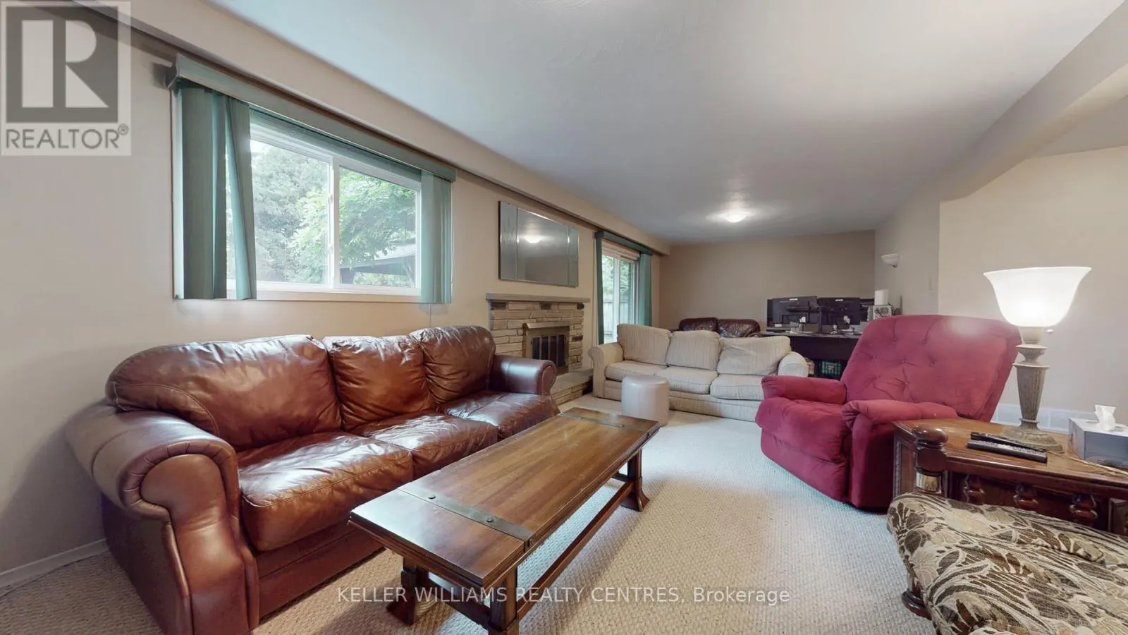 22 CORAL HARBOUR CRESCENT