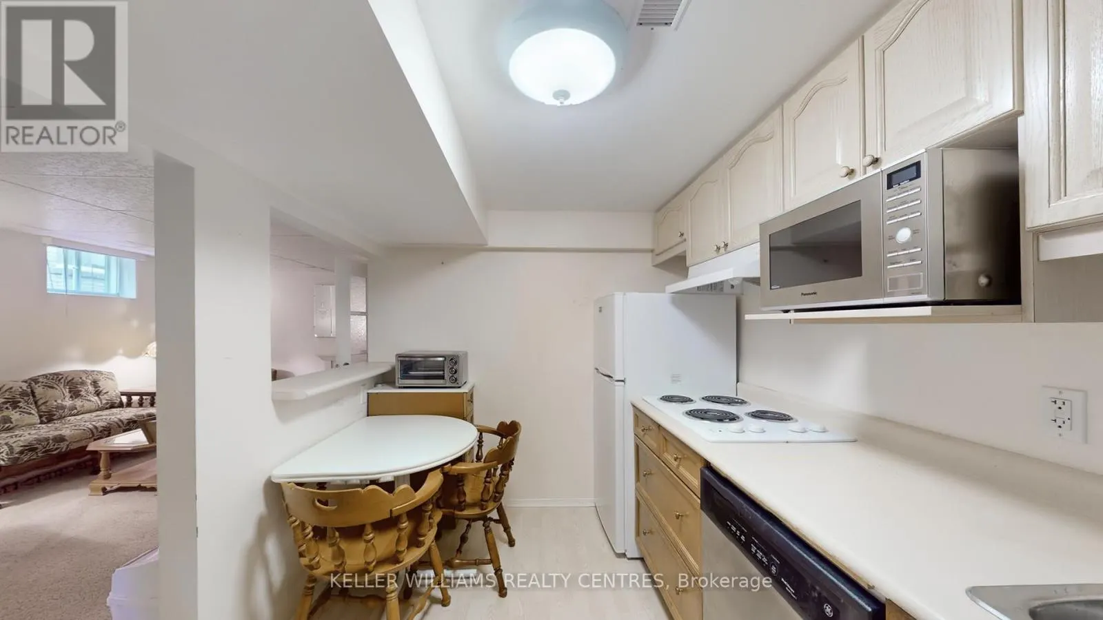 22 CORAL HARBOUR CRESCENT