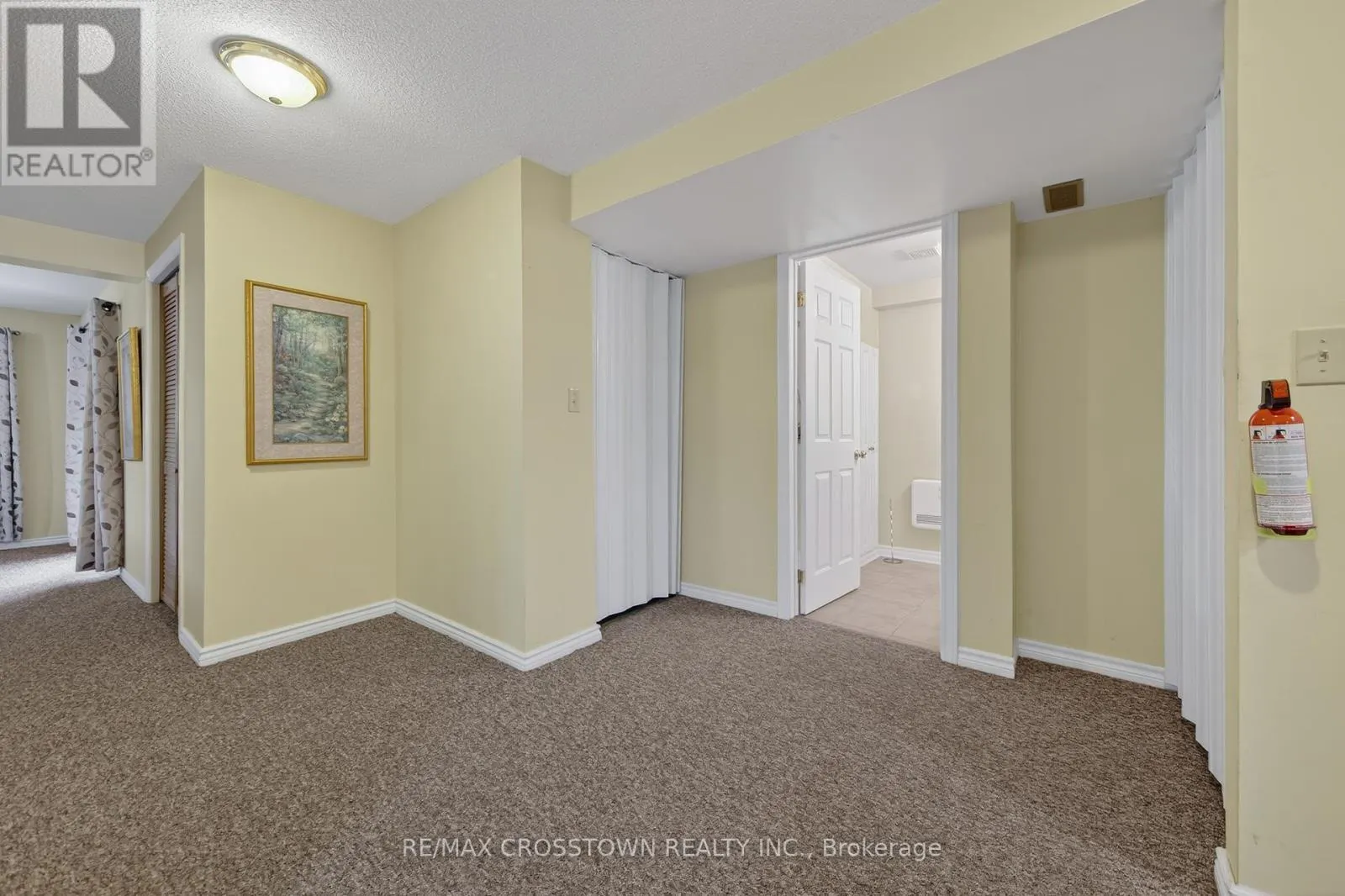 1258 VINCENT CRESCENT