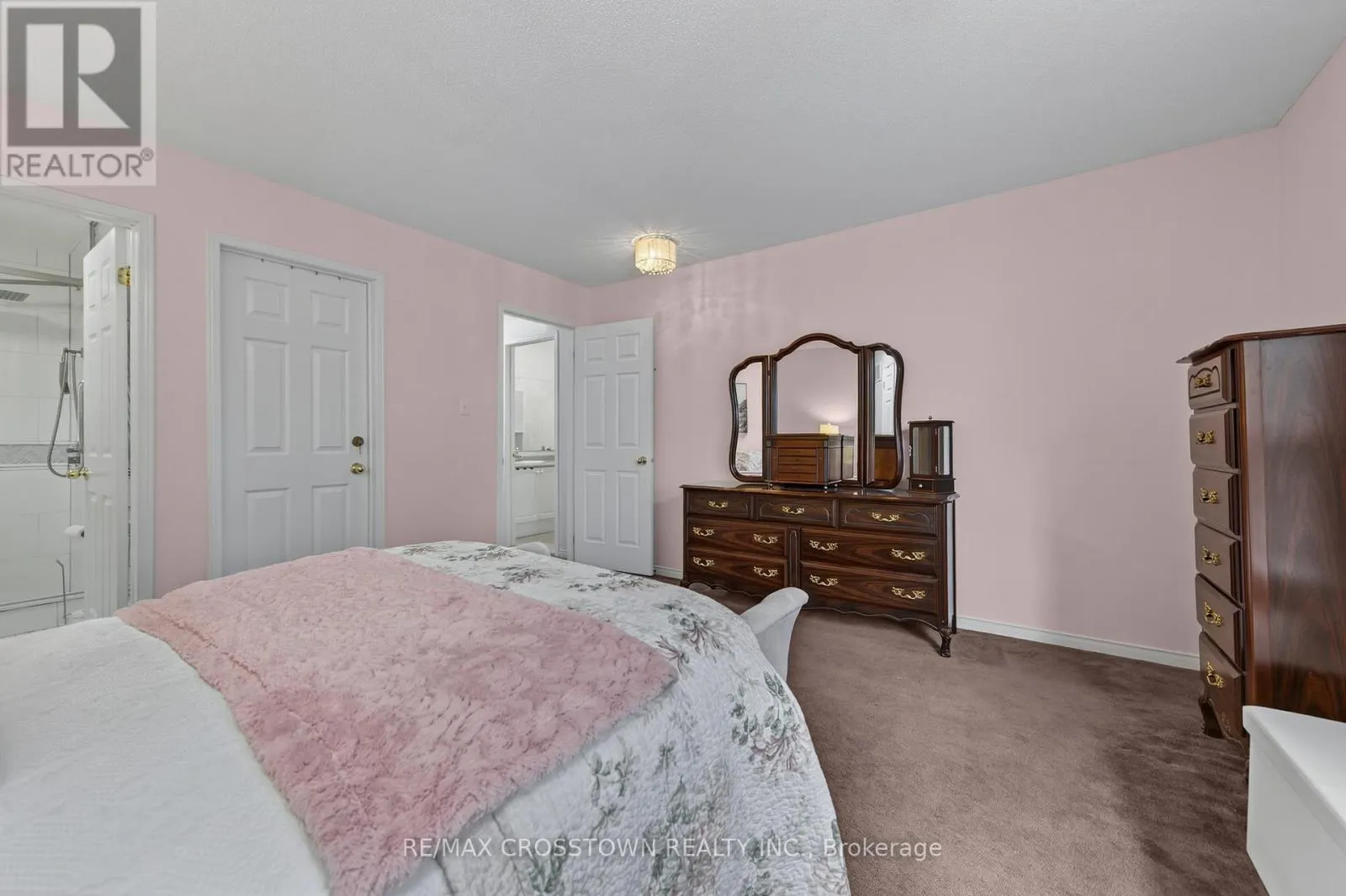1258 VINCENT CRESCENT