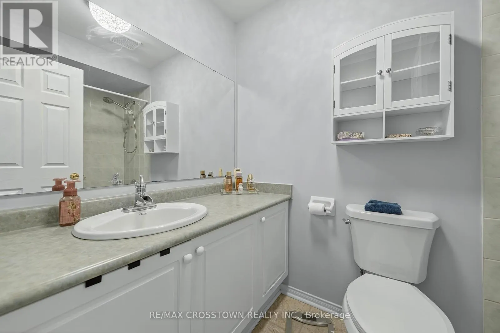 1258 VINCENT CRESCENT
