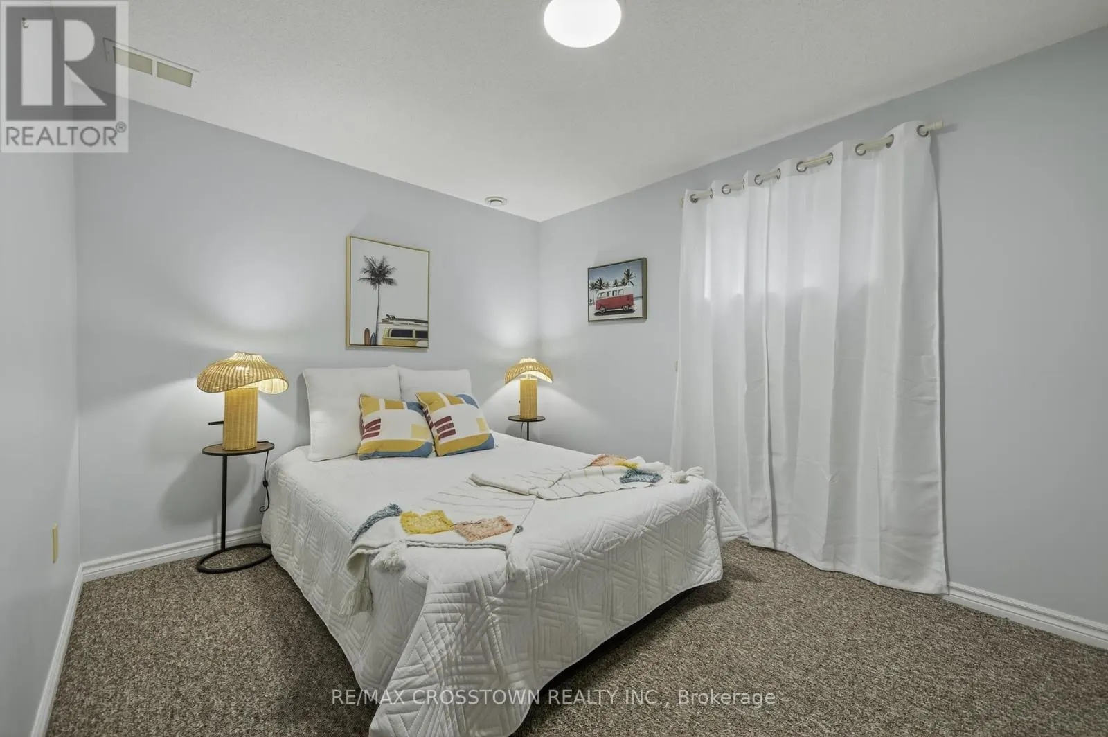 1258 VINCENT CRESCENT