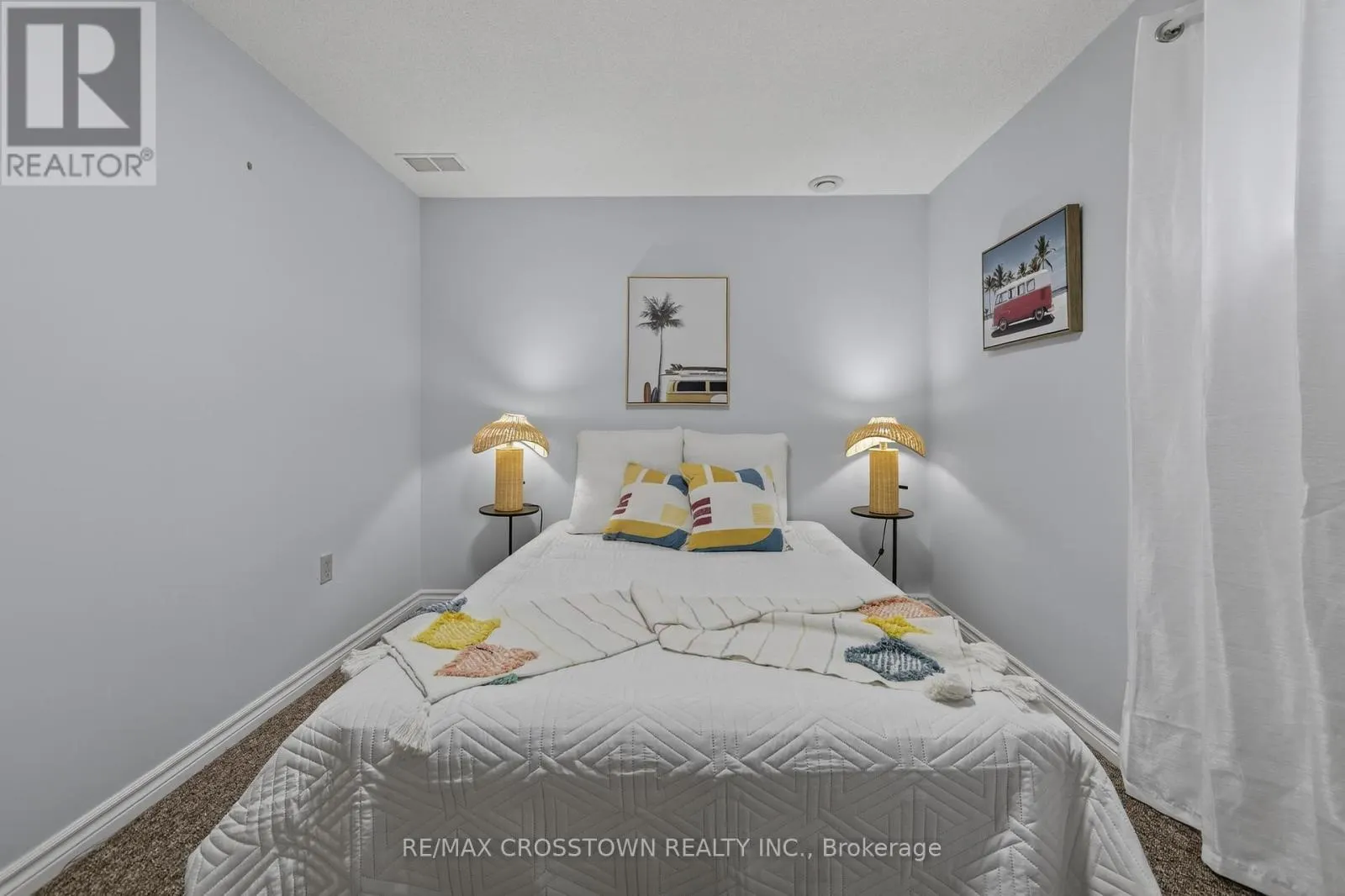 1258 VINCENT CRESCENT