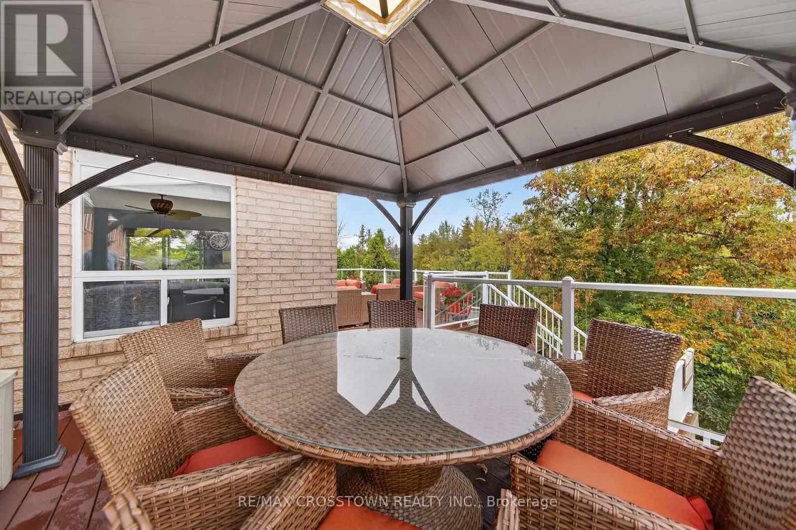 1258 VINCENT CRESCENT