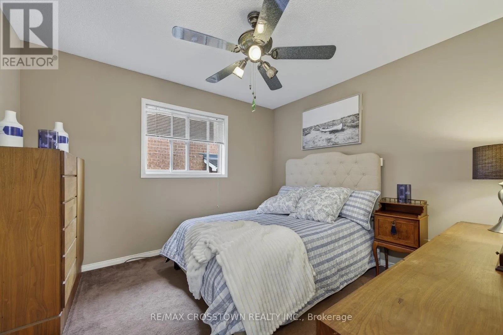 1258 VINCENT CRESCENT
