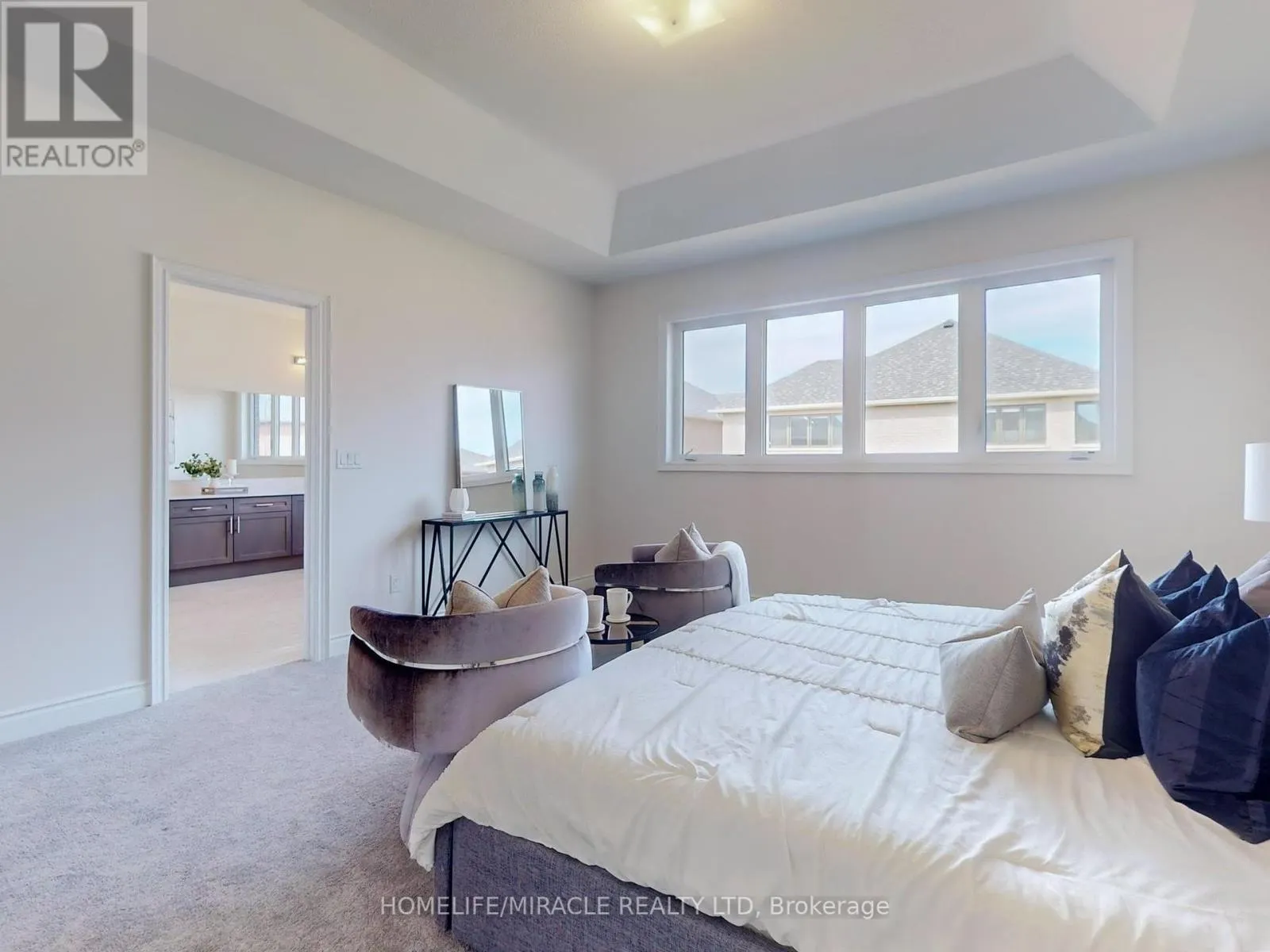 25 JOINER CIRCLE