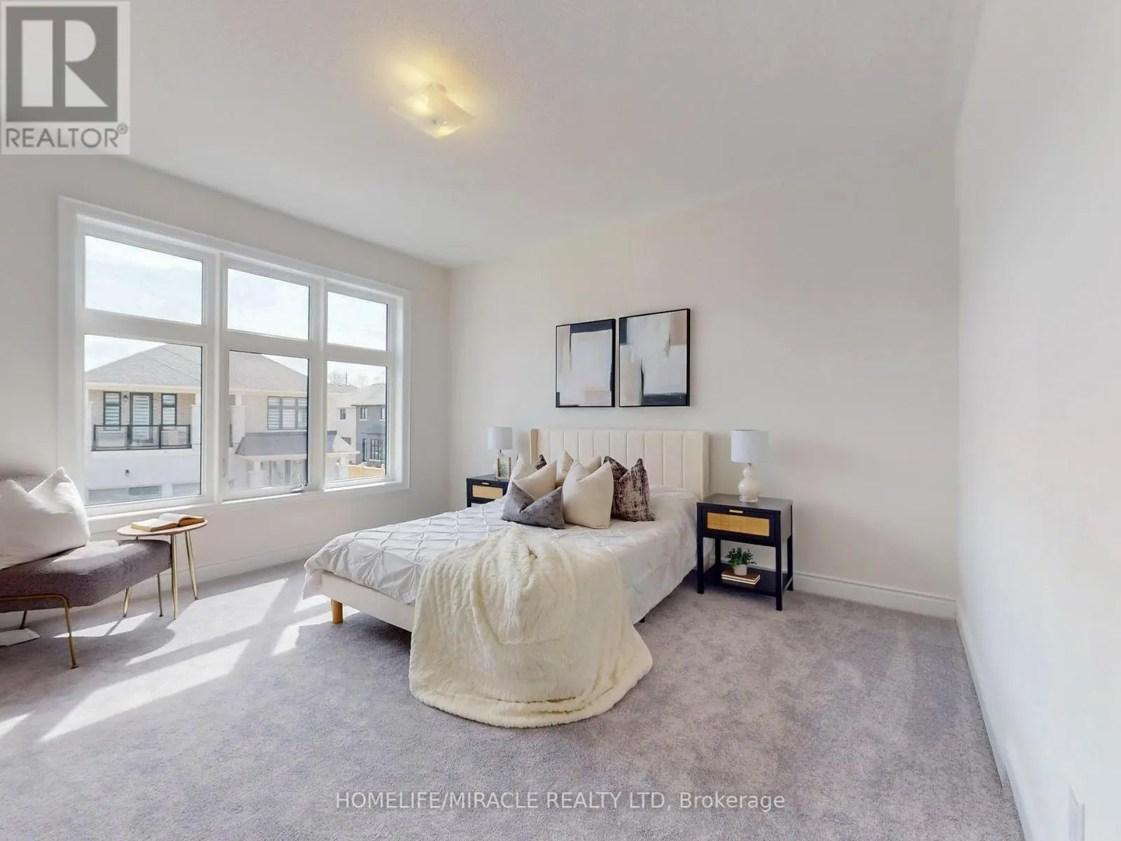 25 JOINER CIRCLE