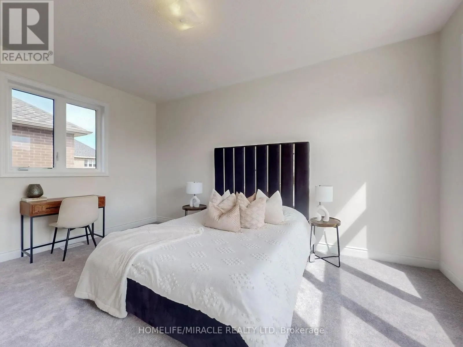 25 JOINER CIRCLE