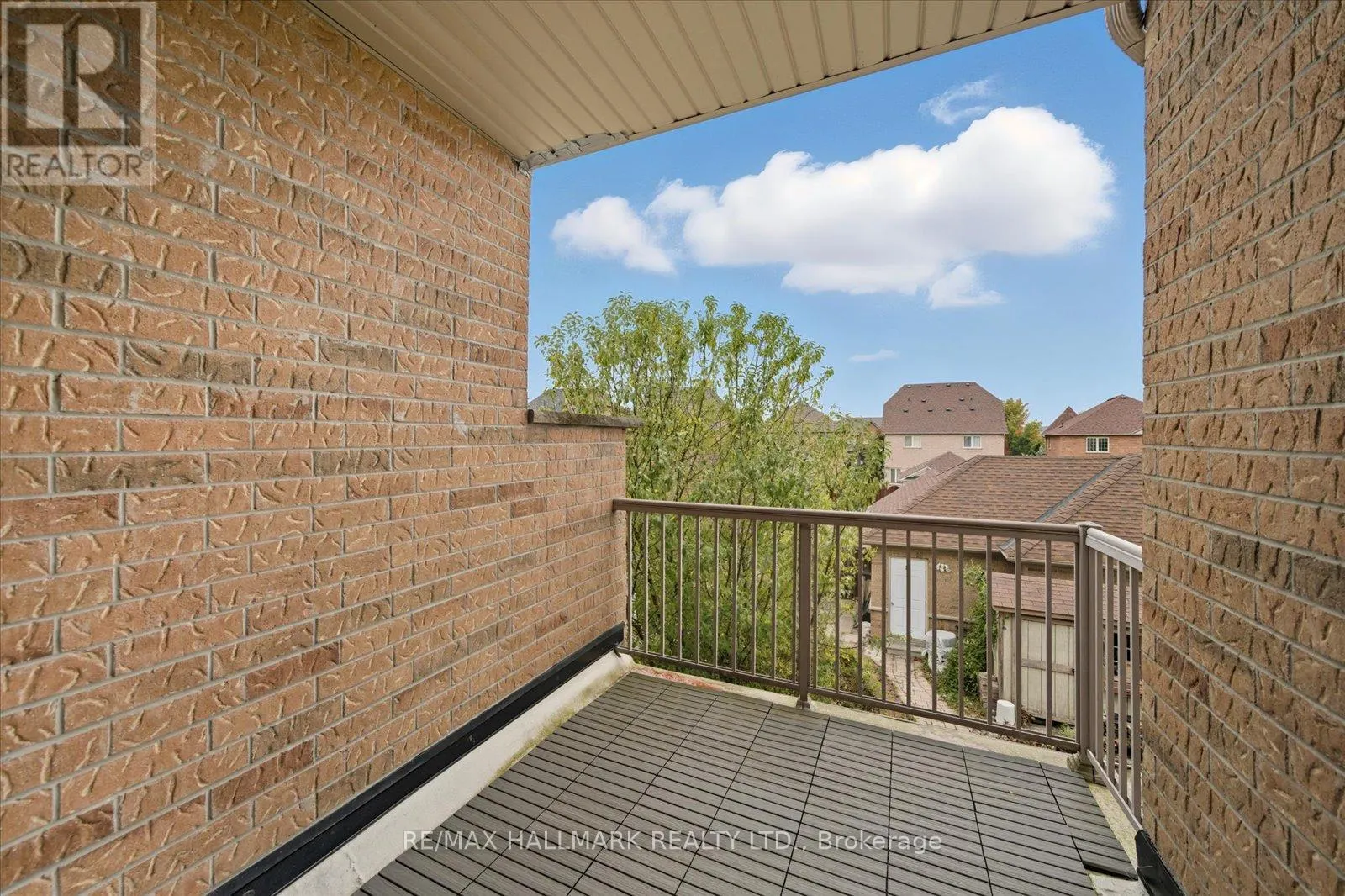 23 - 20 GREENSBOROUGH VILLAG CIRCLE