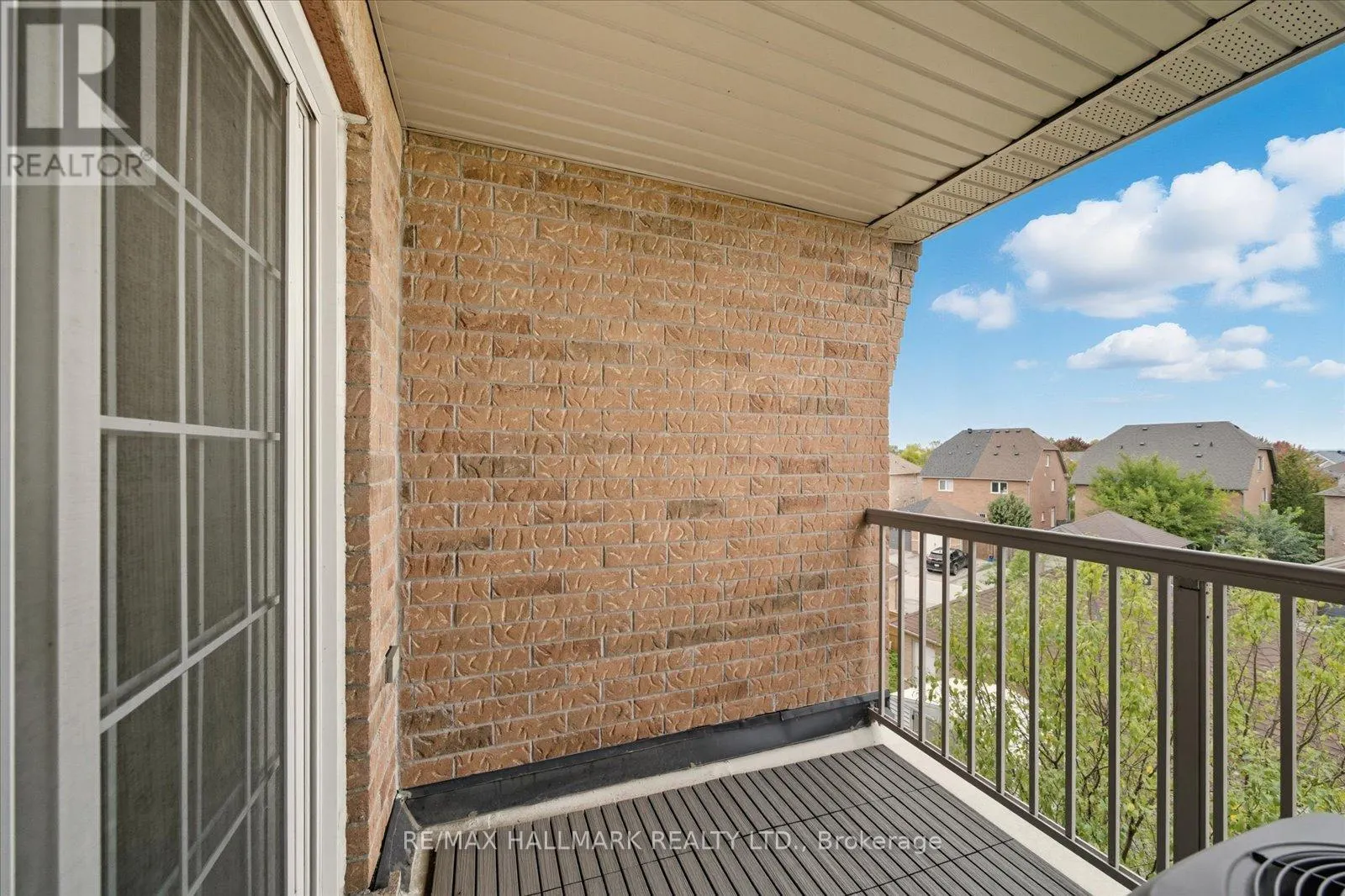 23 - 20 GREENSBOROUGH VILLAG CIRCLE