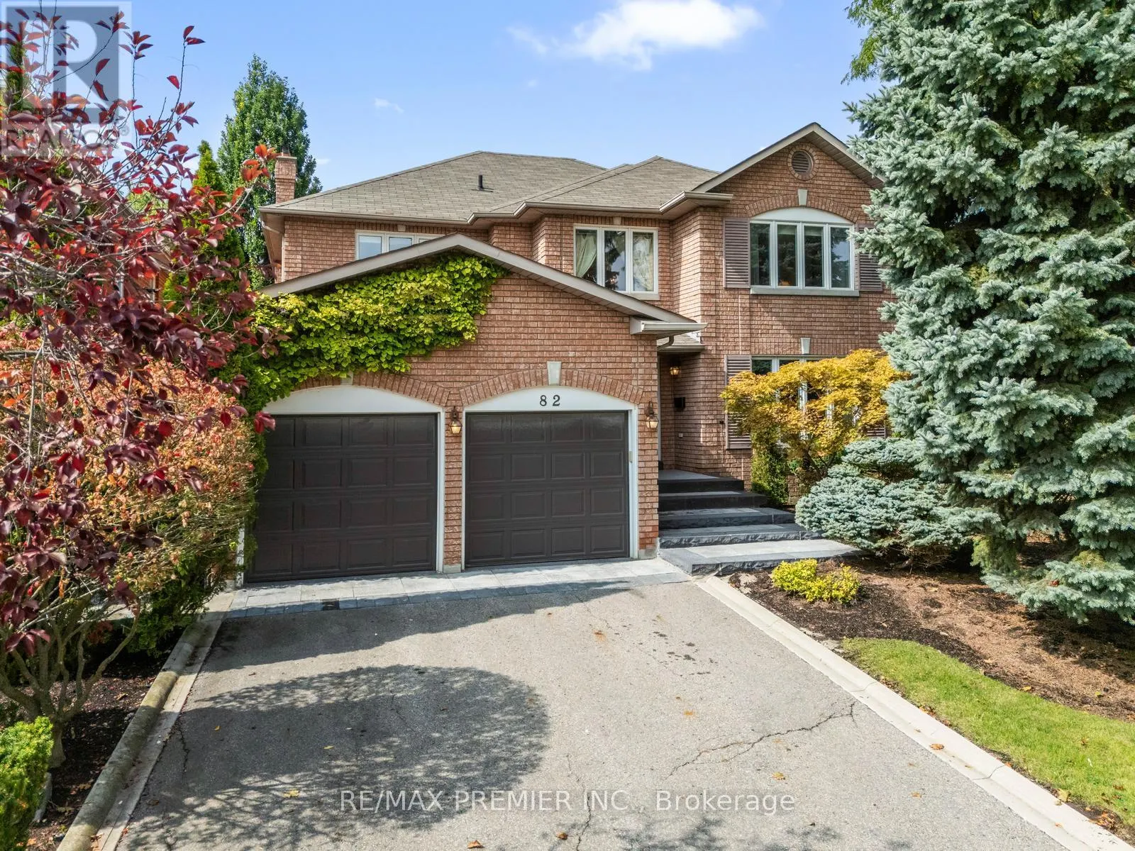 82 JULES AVENUE