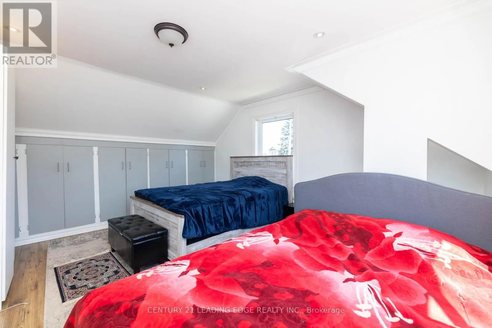 13286 DUFFERIN STREET
