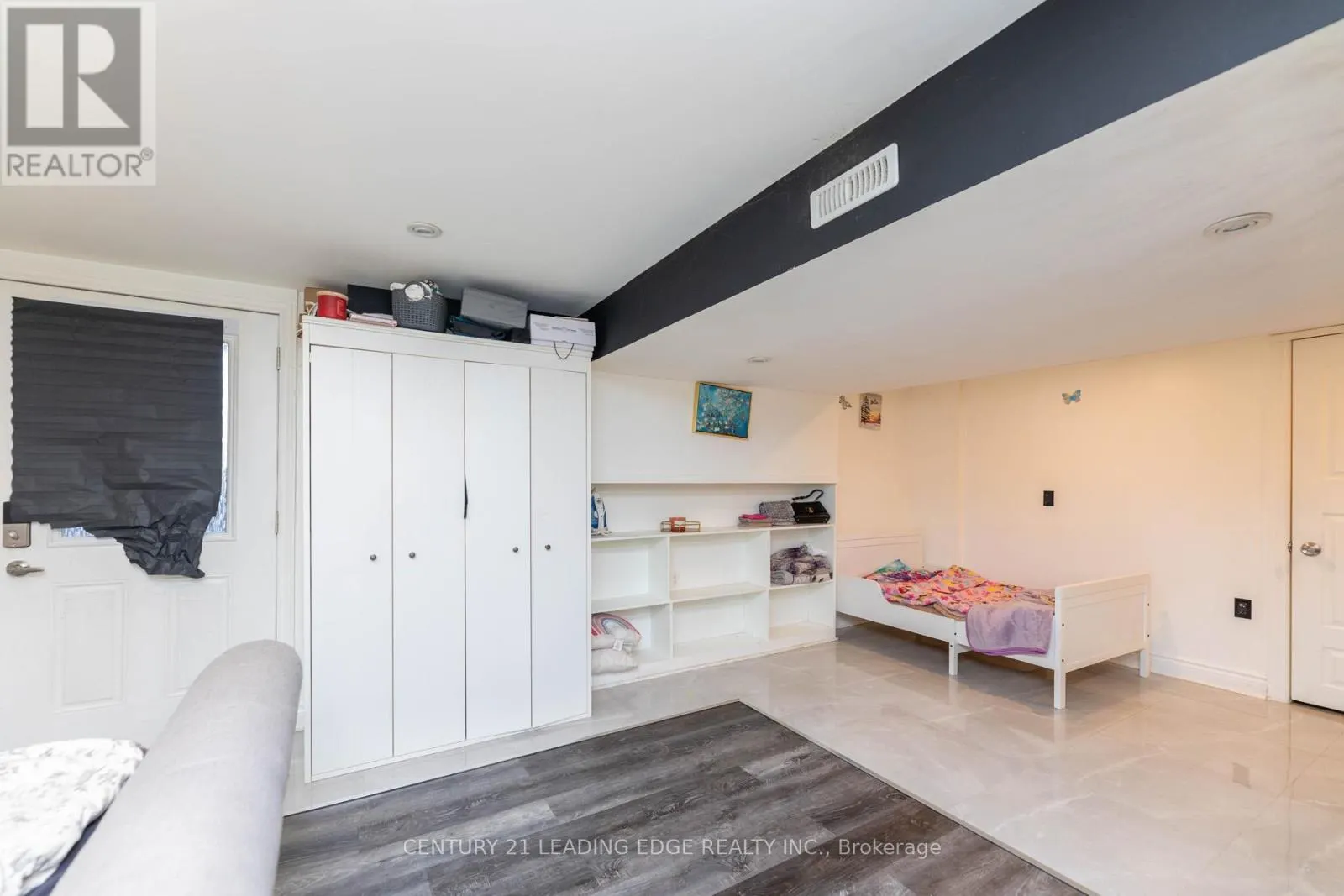 13286 DUFFERIN STREET