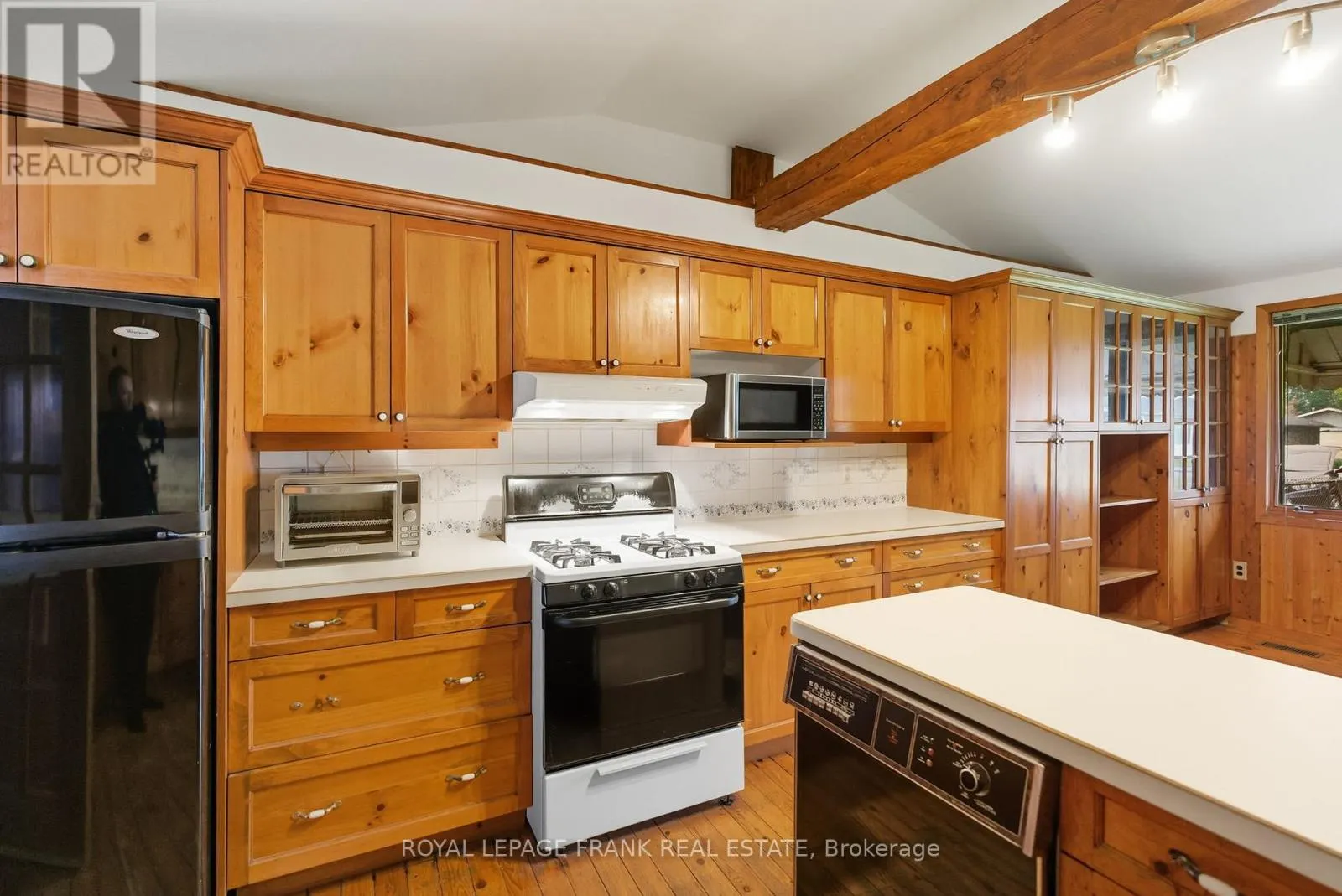 379 IRENE DRIVE