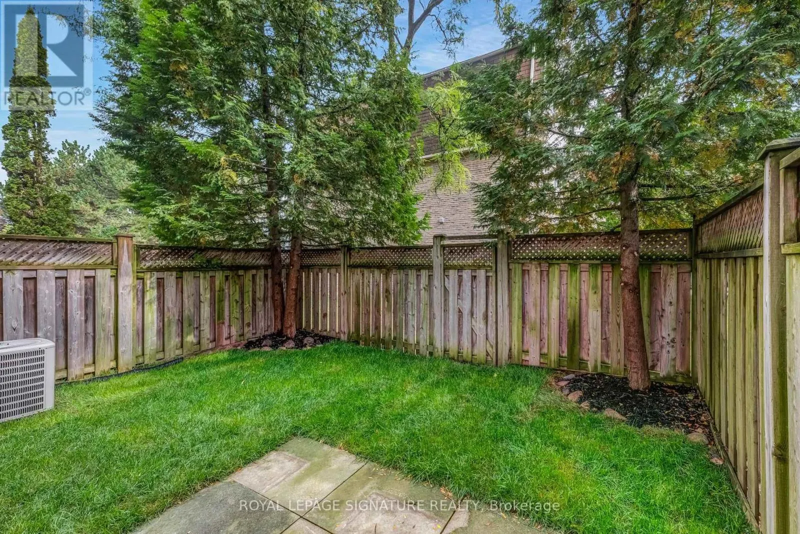6 - 67 POPLAR CRESCENT