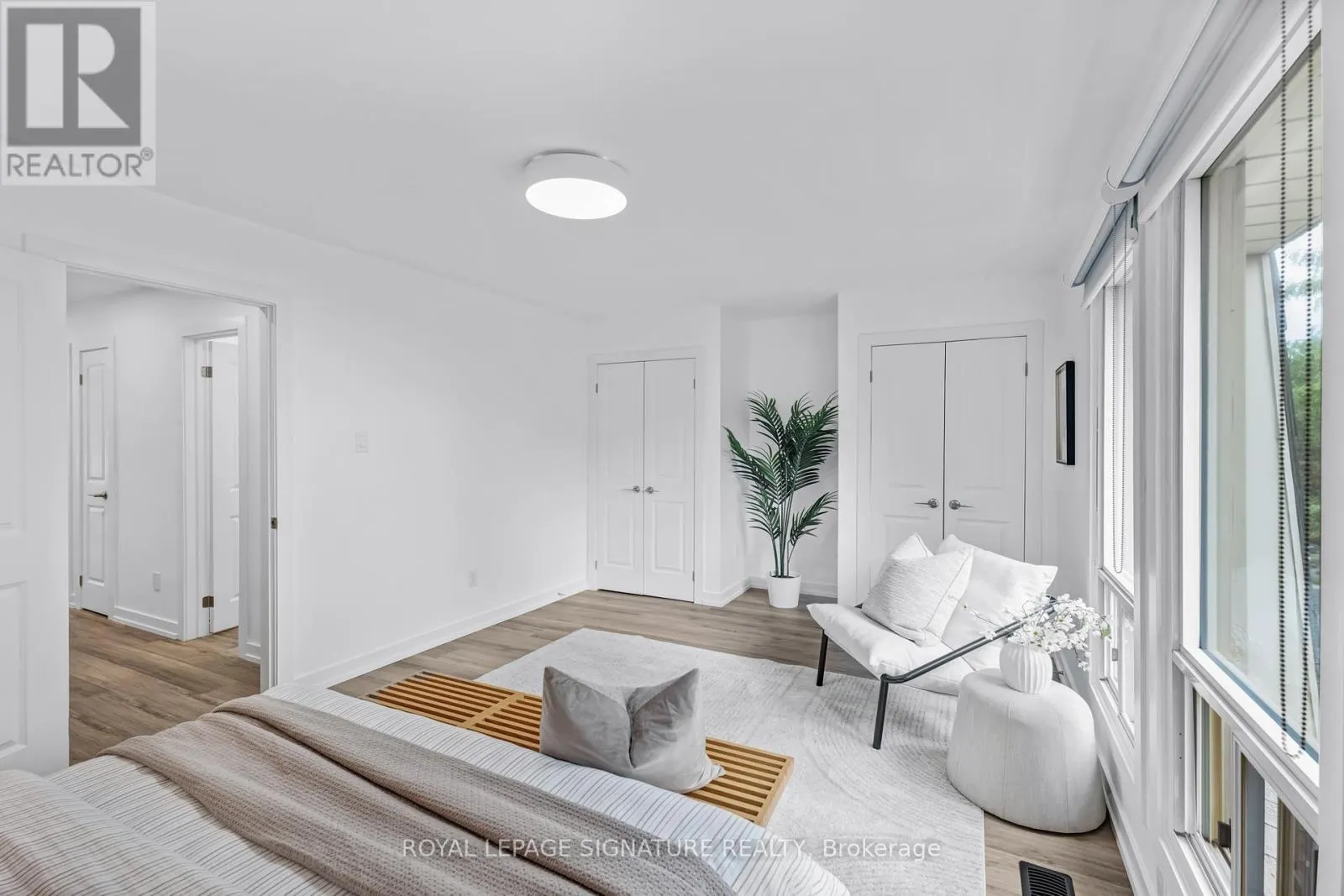 6 - 67 POPLAR CRESCENT