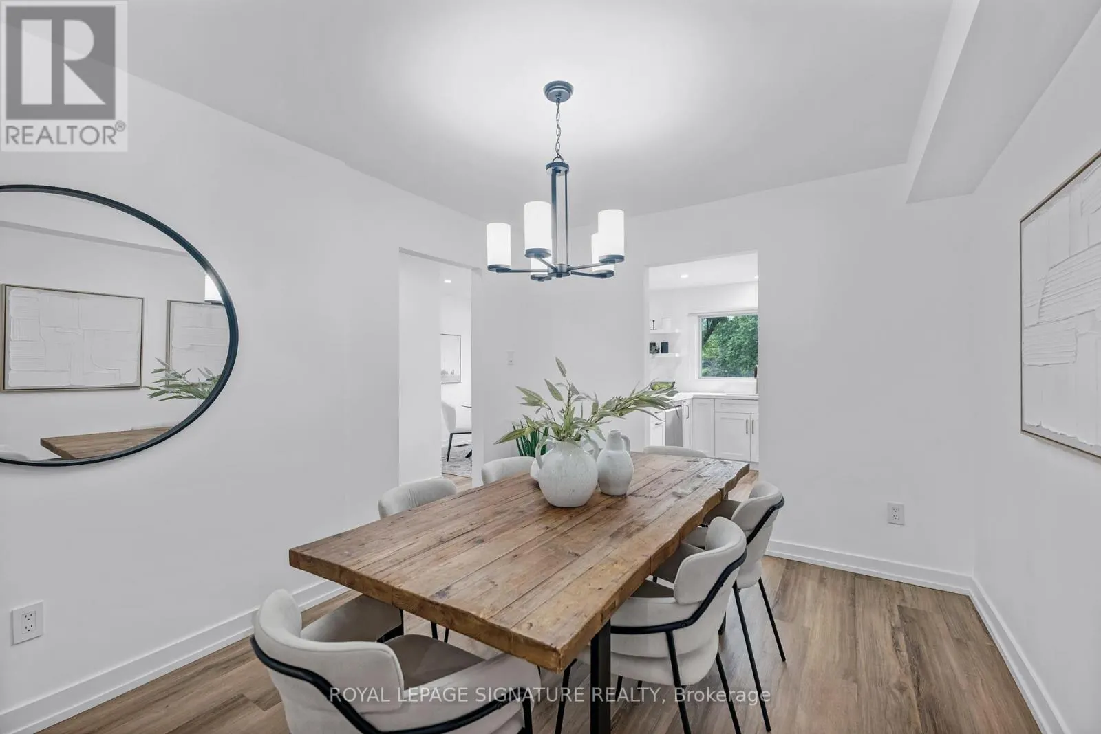 6 - 67 POPLAR CRESCENT