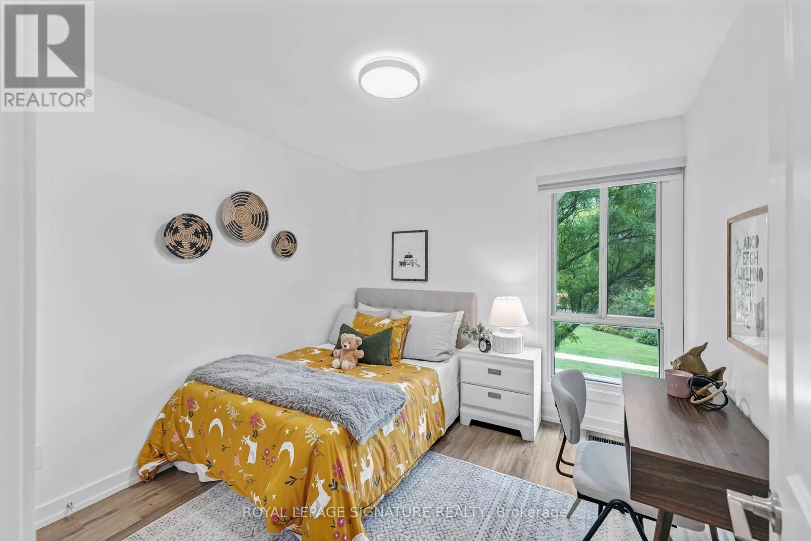 6 - 67 POPLAR CRESCENT