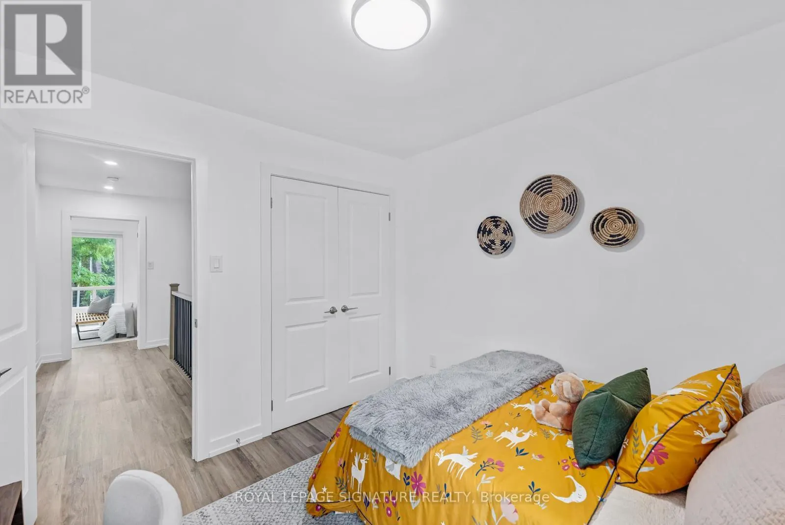 6 - 67 POPLAR CRESCENT