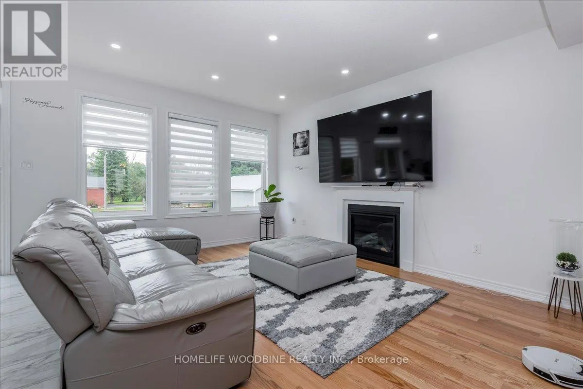 21 WAKEFIELD BOULEVARD