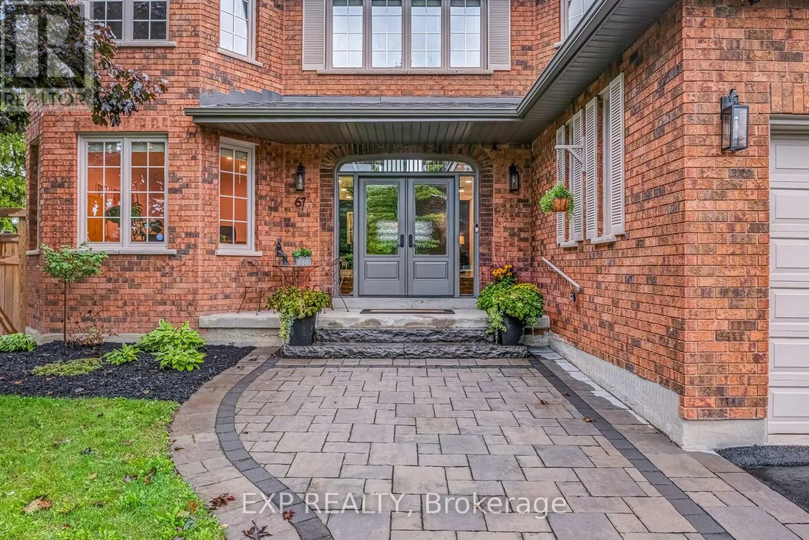 67 GEOFFREY CRESCENT