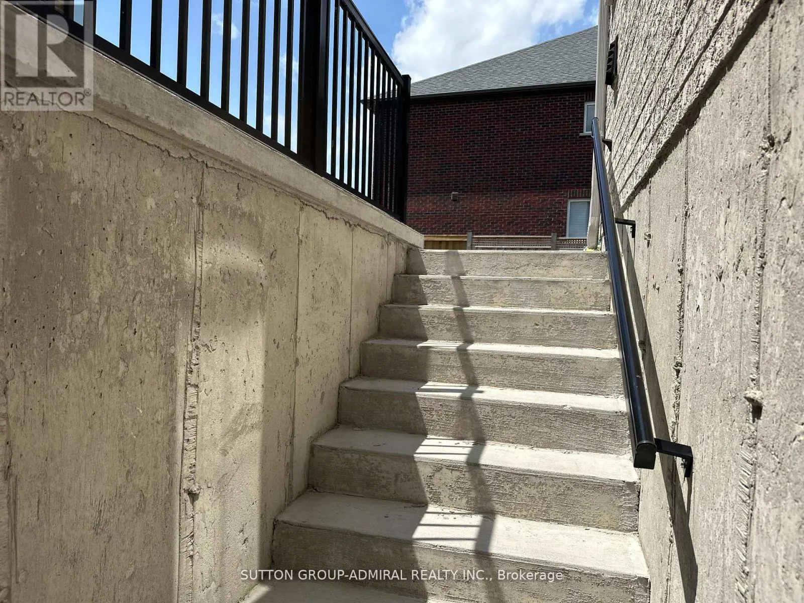 BSMT - 1584 SHARPE STREET