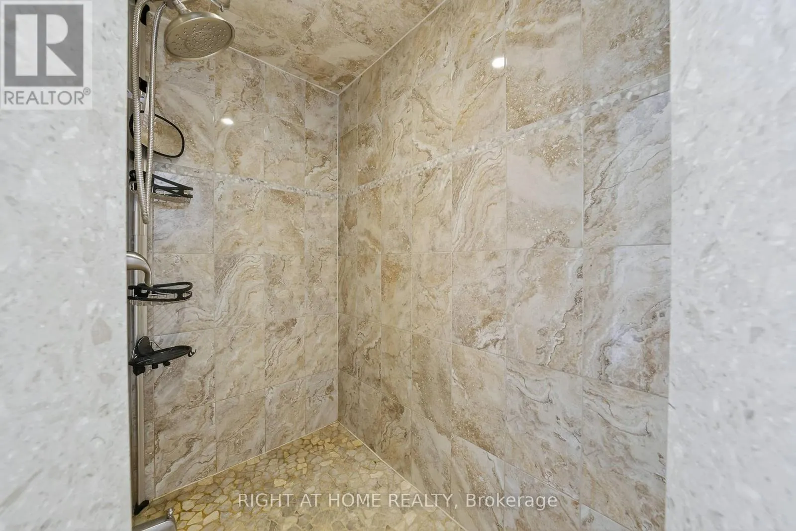 3500 CRESCENT HARBOUR ROAD