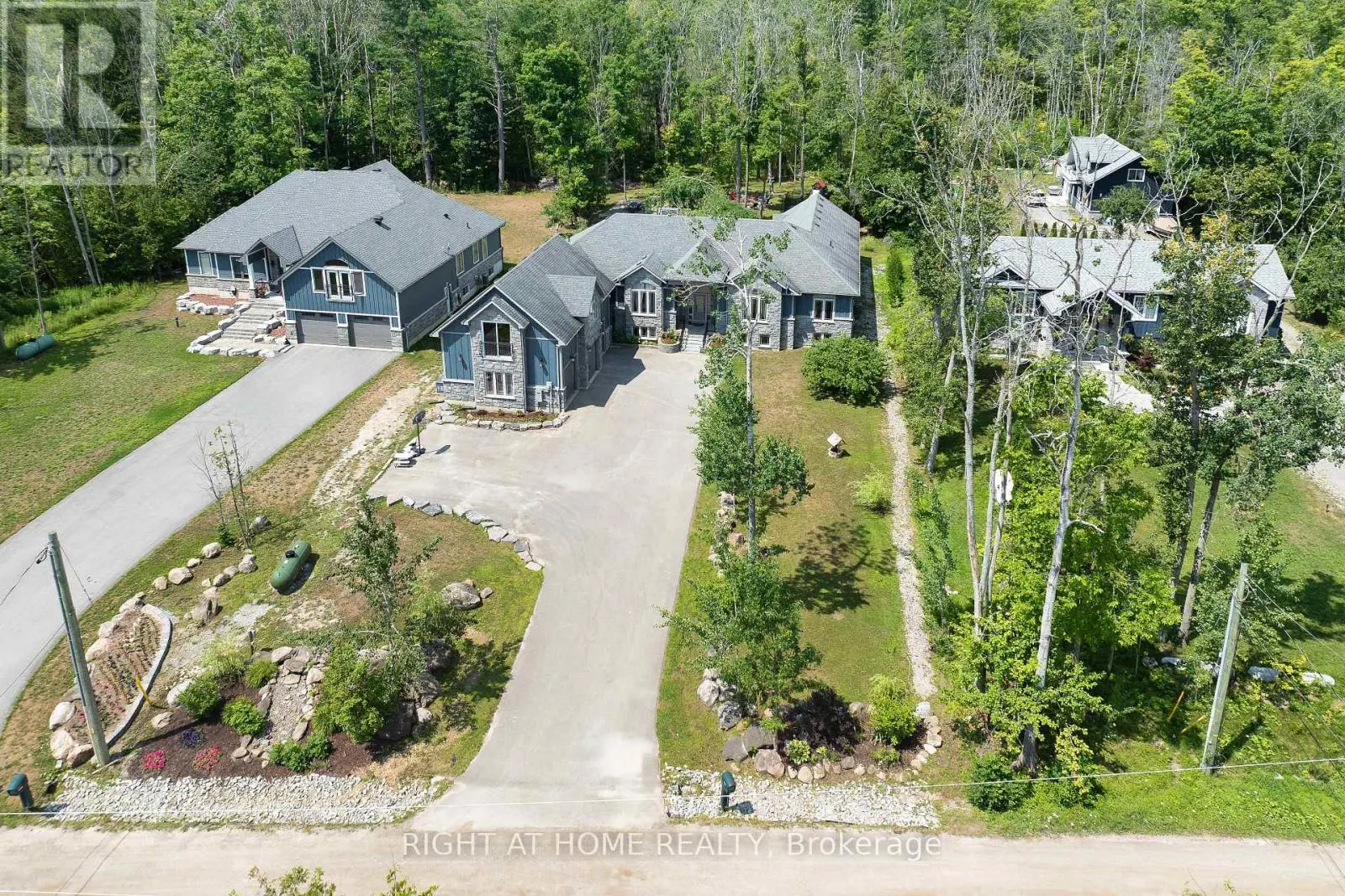 3500 CRESCENT HARBOUR ROAD