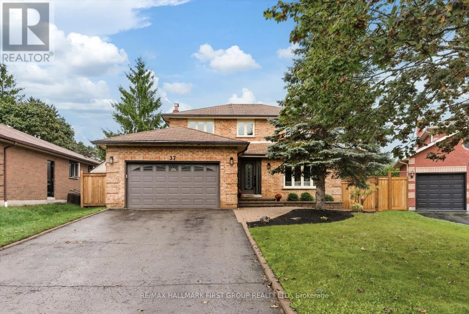 37 ENZO CRESCENT
