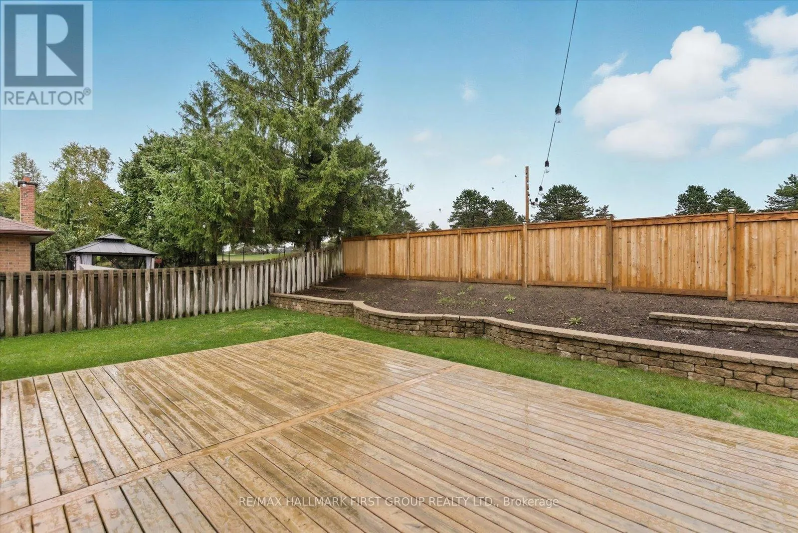 37 ENZO CRESCENT