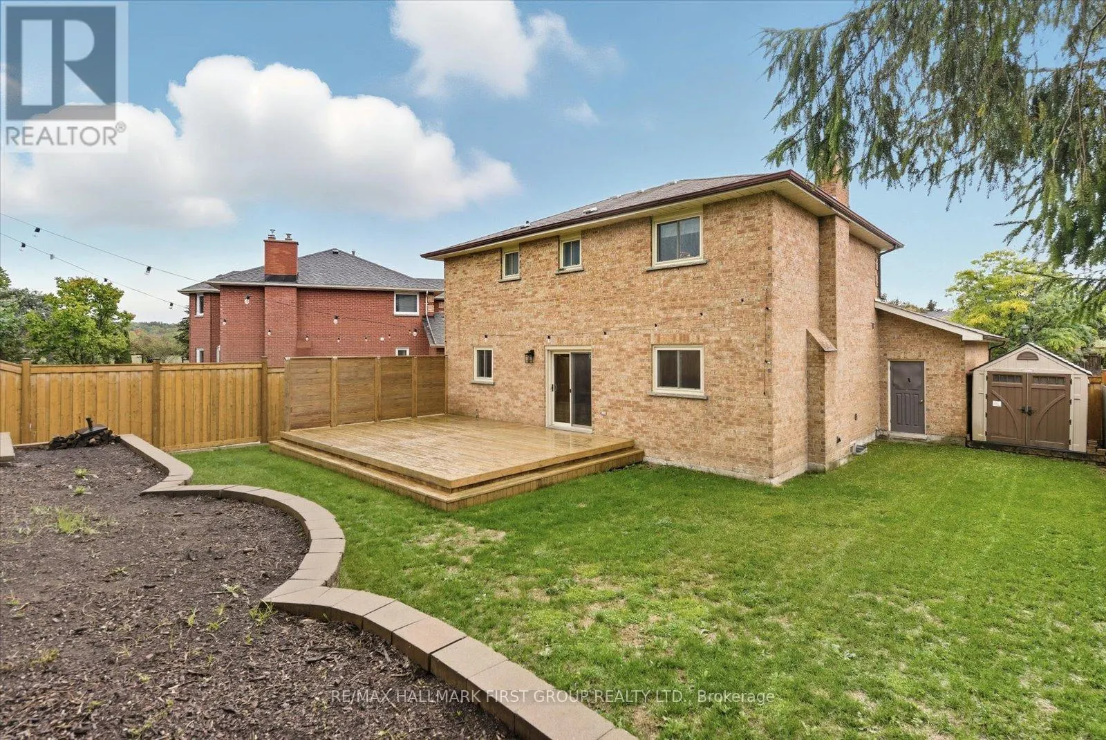 37 ENZO CRESCENT
