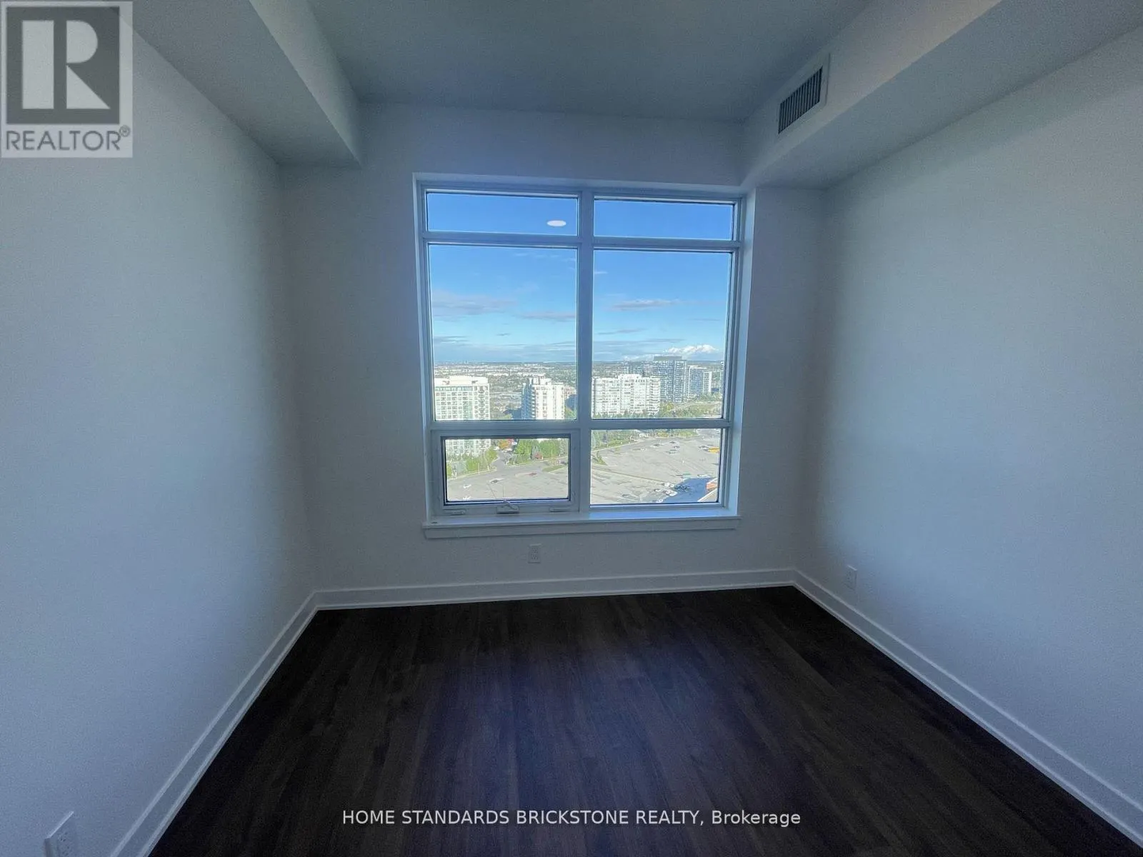 2007 - 50 UPPER MALL WAY N