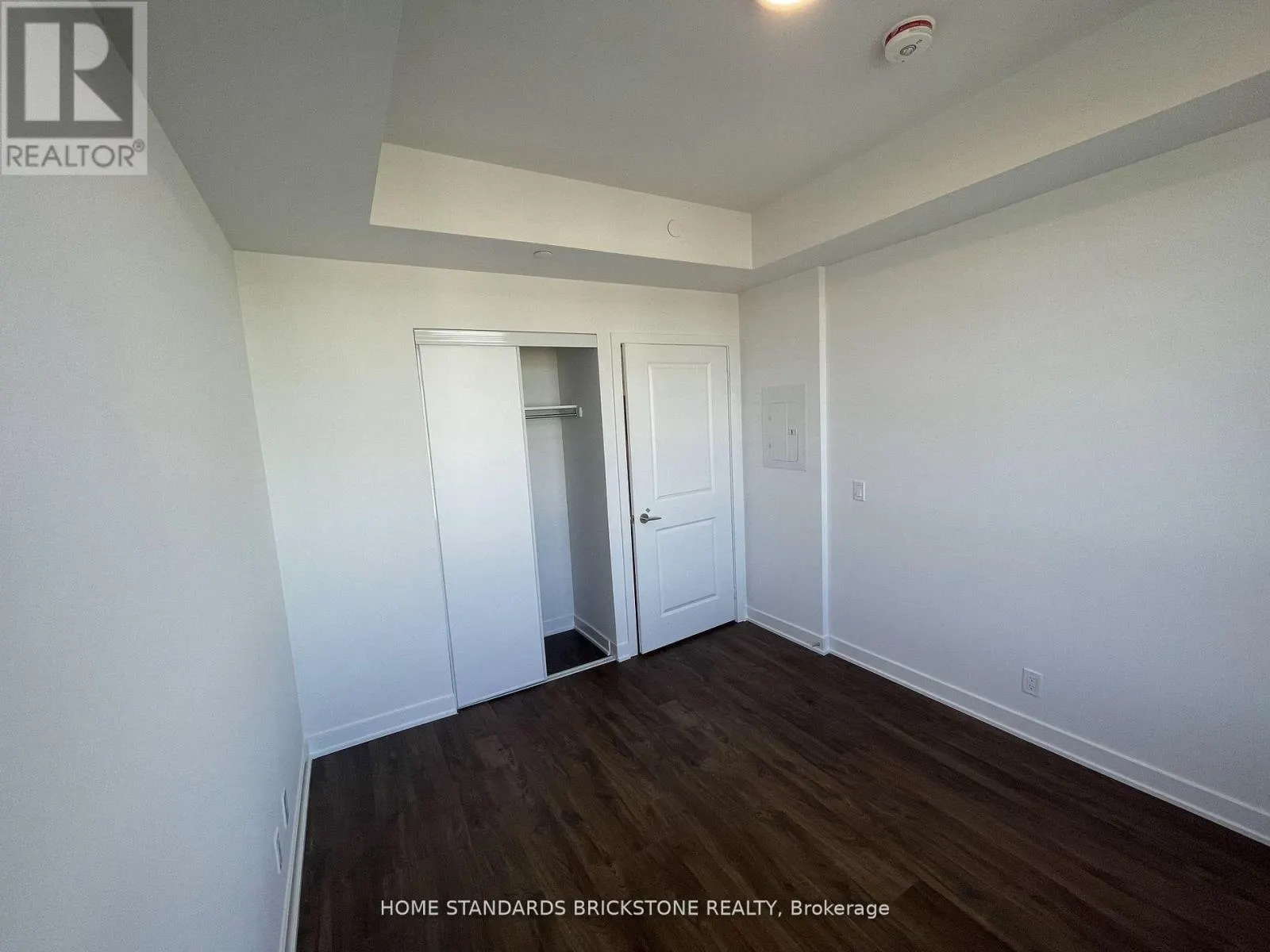 2007 - 50 UPPER MALL WAY N