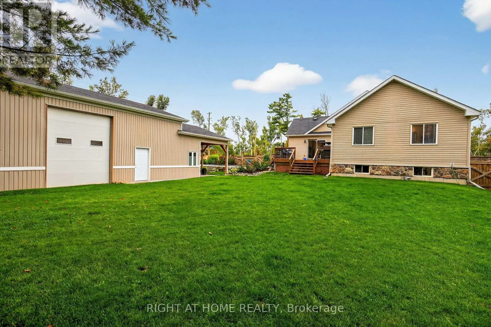 3005 MASON DRIVE